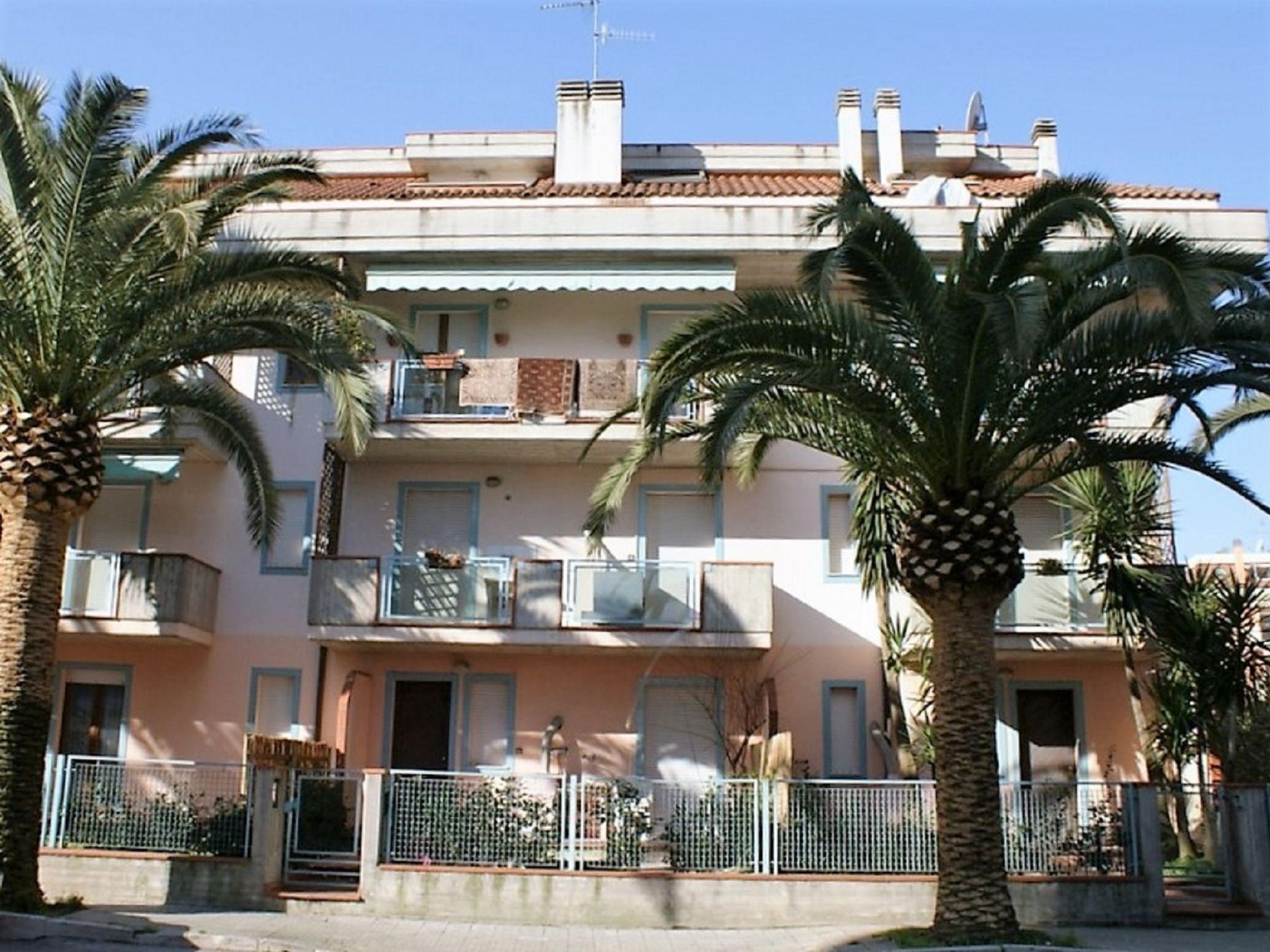 Foto 1 - Apartamento de 2 quartos em San Benedetto del Tronto com vistas do mar