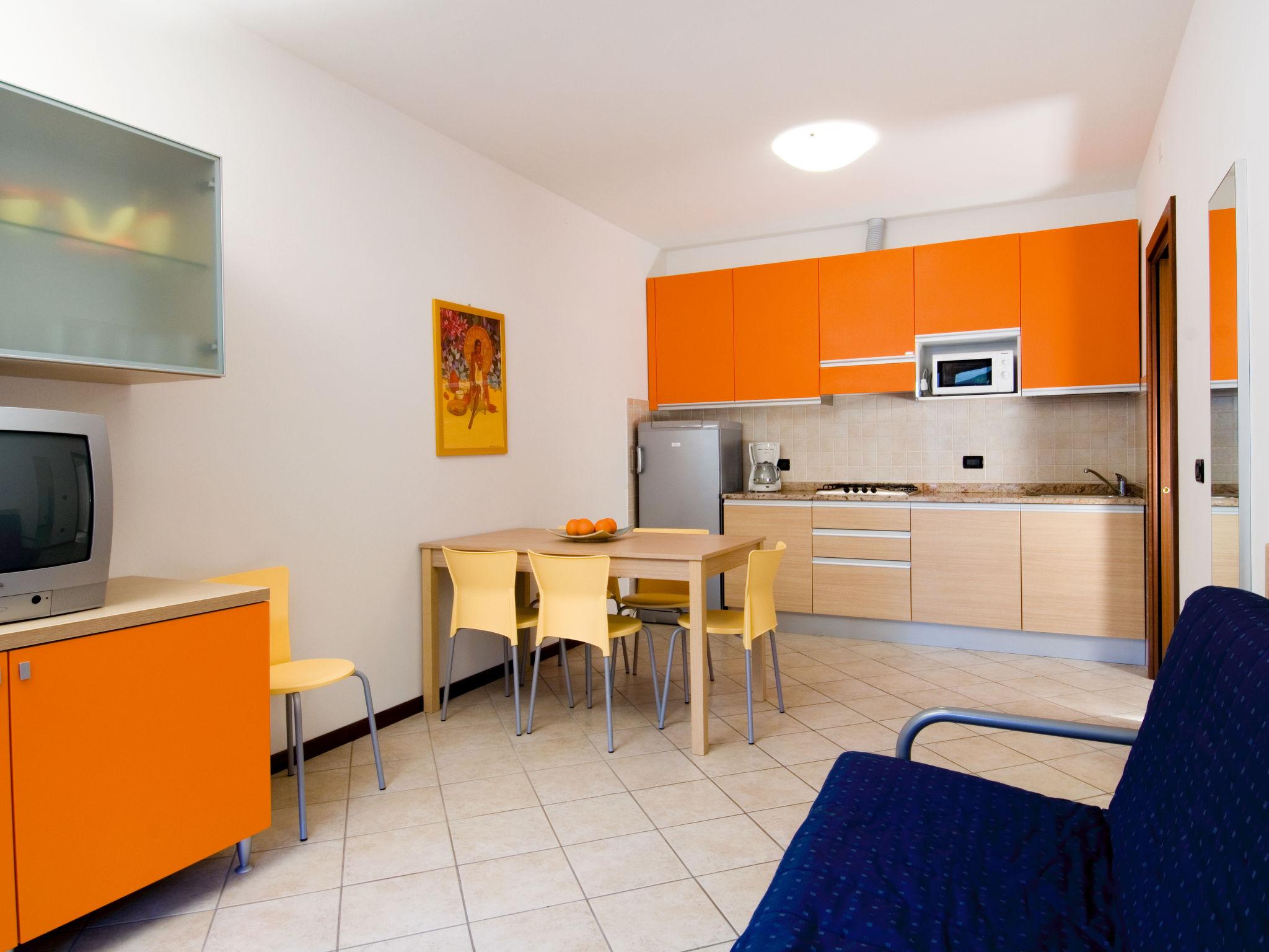Foto 4 - Apartment mit 1 Schlafzimmer in San Michele al Tagliamento mit garten und blick aufs meer