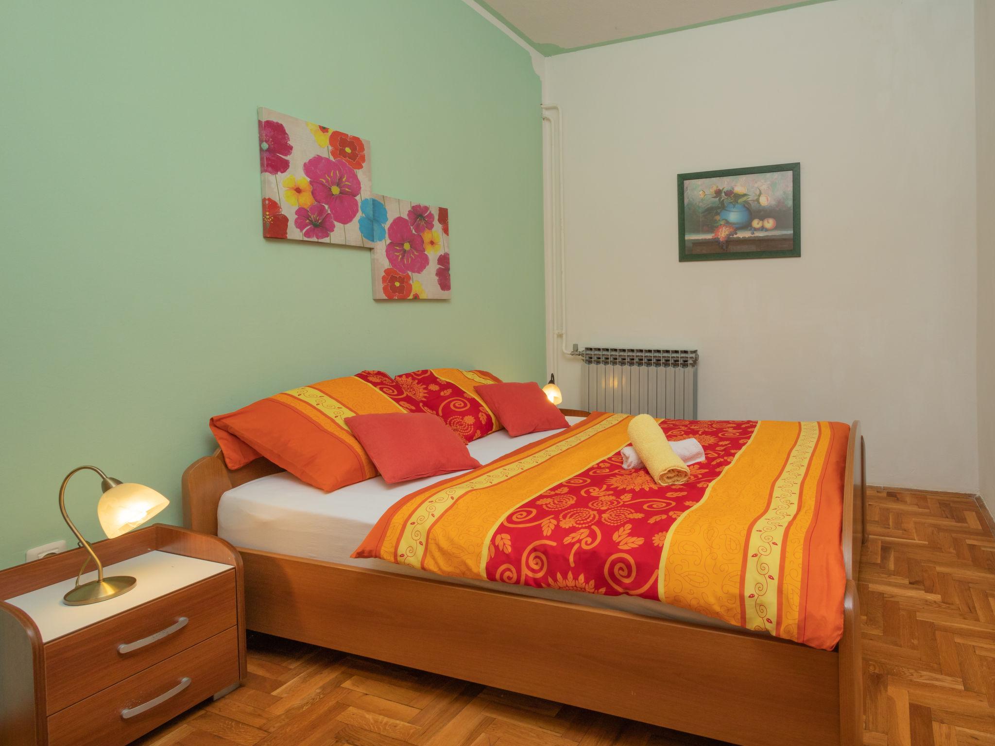 Foto 31 - Casa con 6 camere da letto a Sveta Nedelja con piscina privata e vista mare