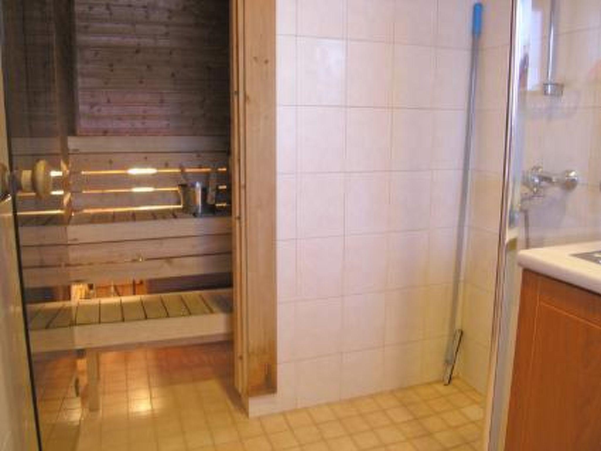 Foto 19 - Haus mit 2 Schlafzimmern in Sotkamo mit sauna