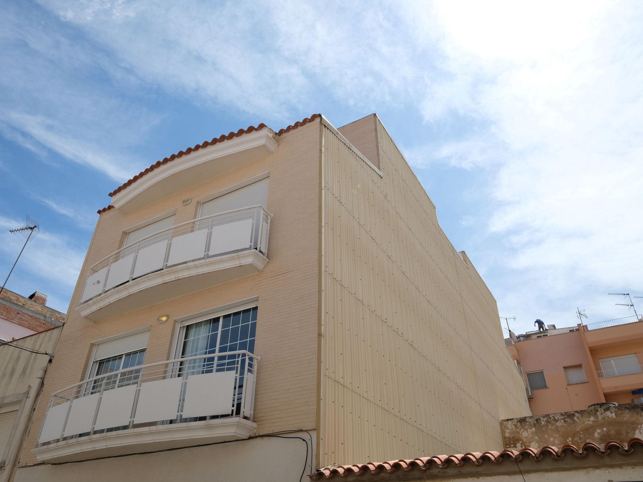 Foto 15 - Appartamento con 2 camere da letto a La Ràpita con vista mare
