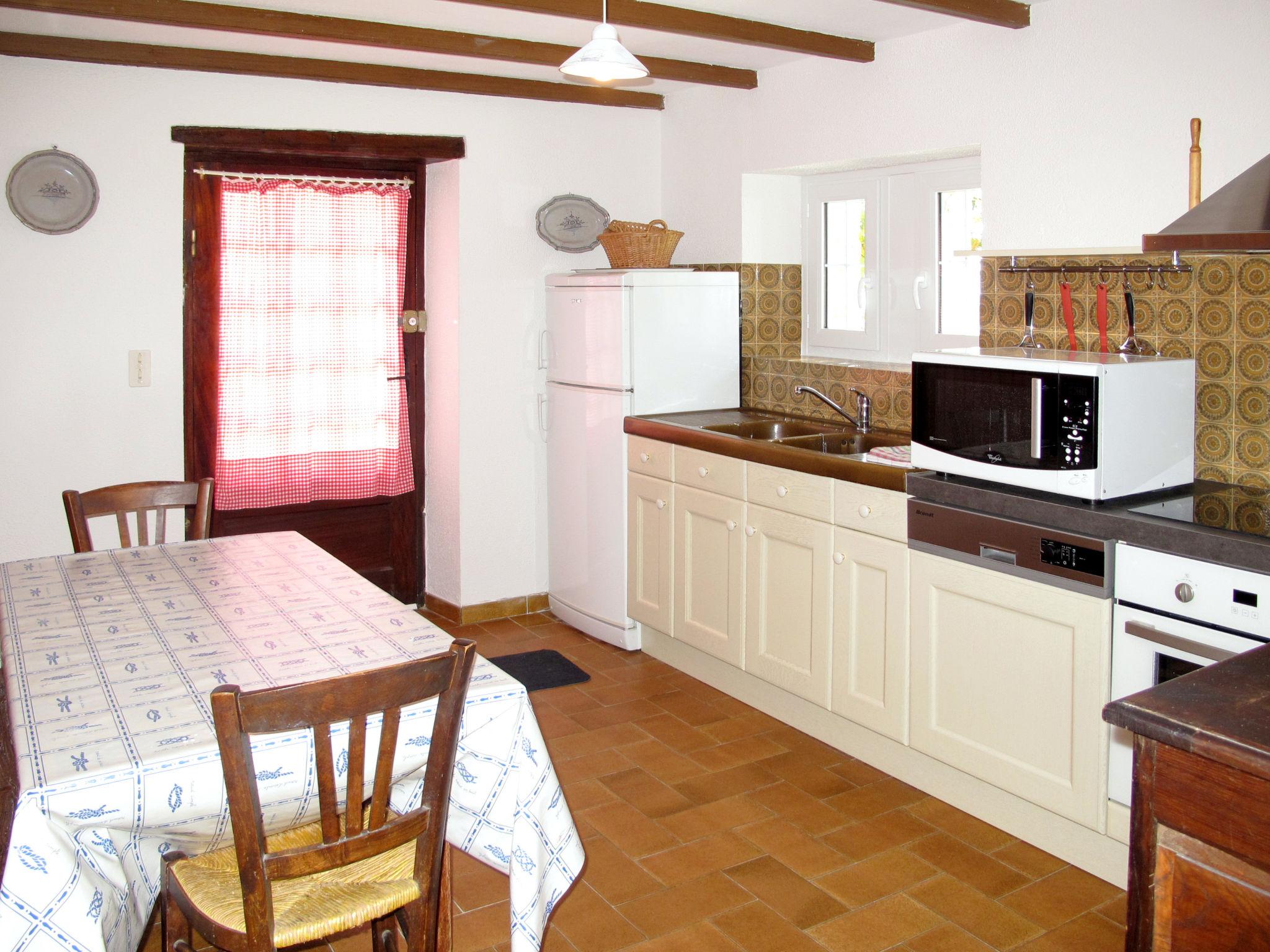 Photo 7 - 3 bedroom House in Crozon with garden and sea view