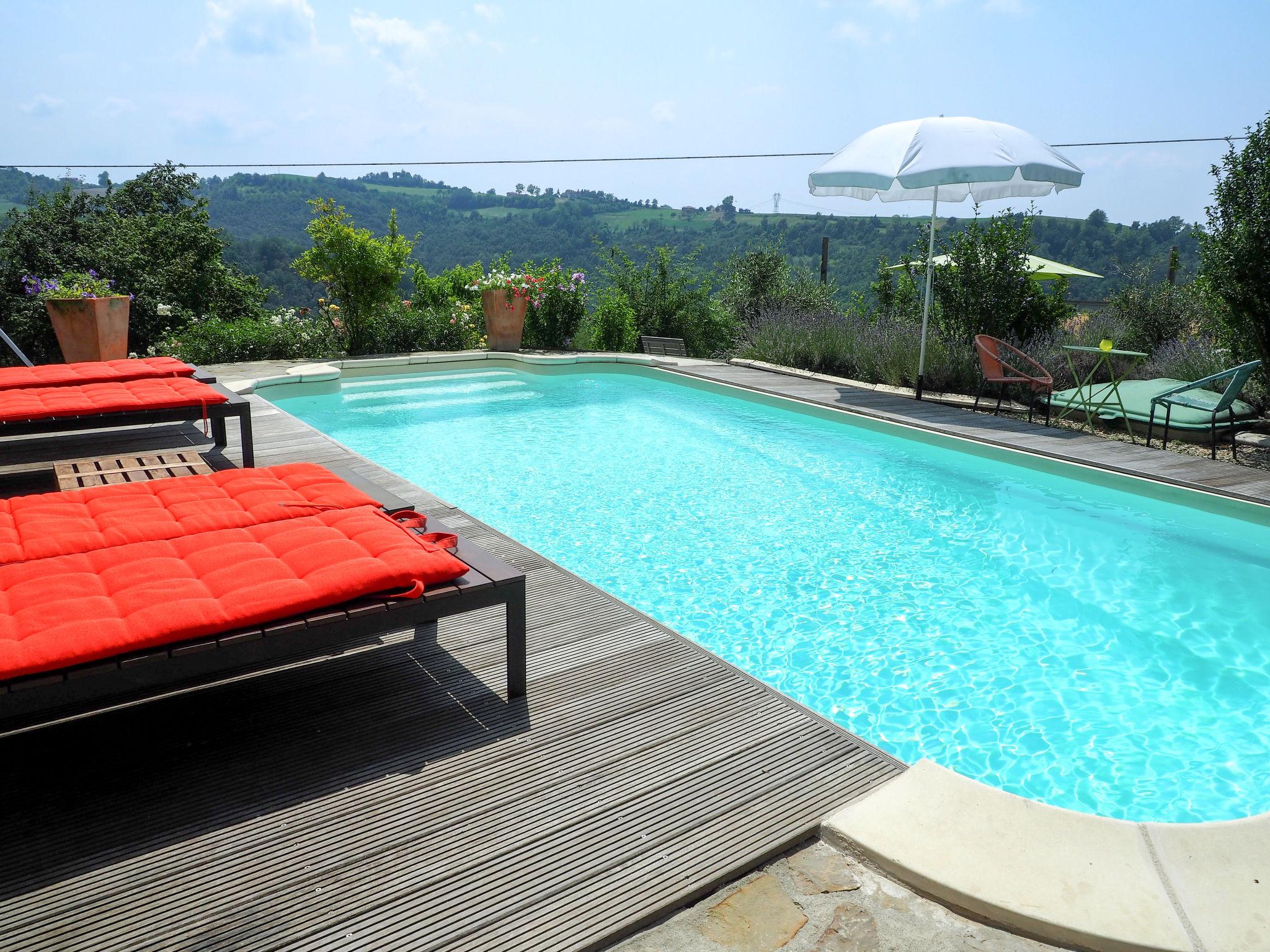 Foto 14 - Apartamento de 2 habitaciones en Bonvicino con piscina y jardín