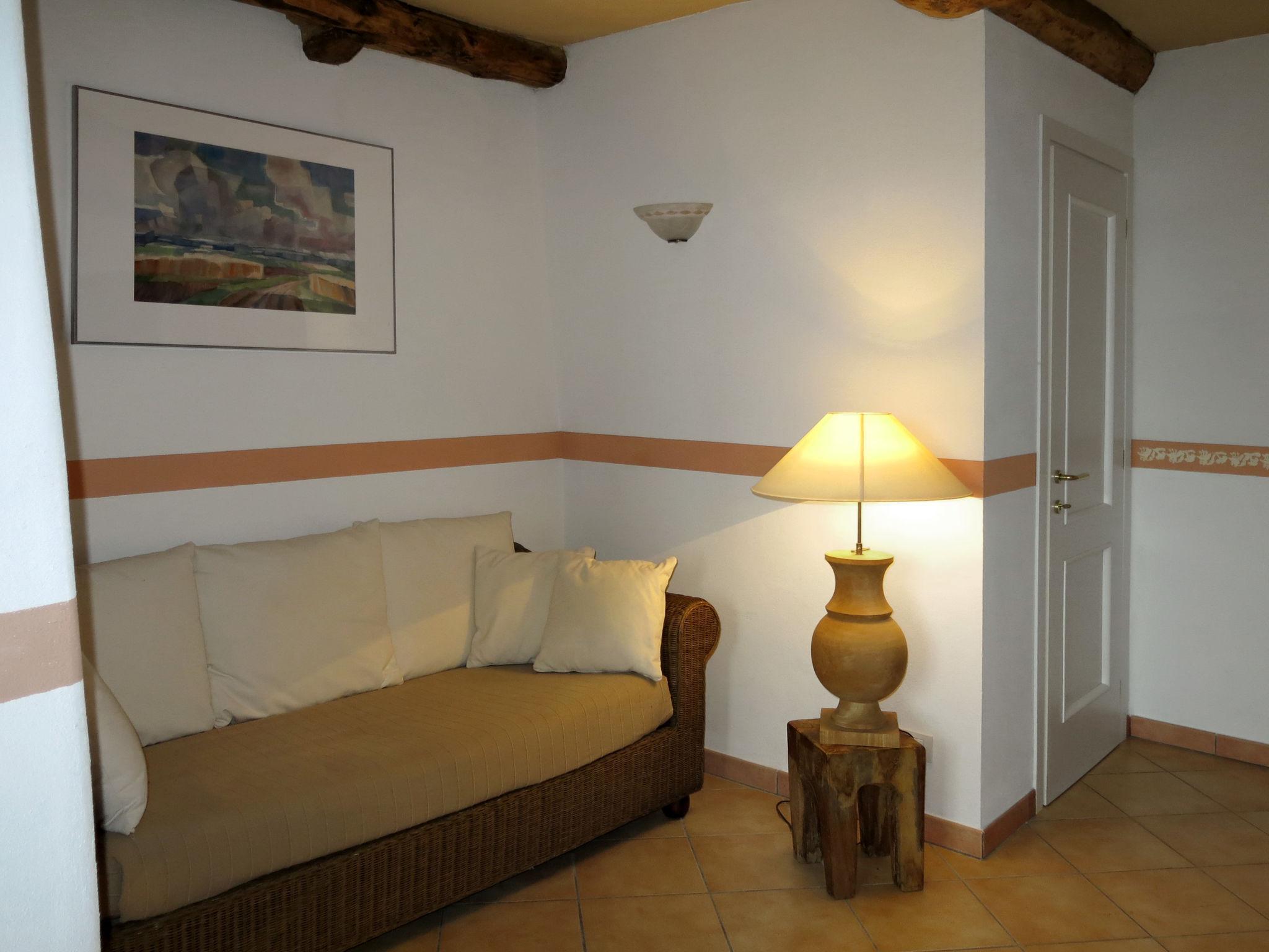Photo 8 - 2 bedroom Apartment in Bonvicino with swimming pool and garden