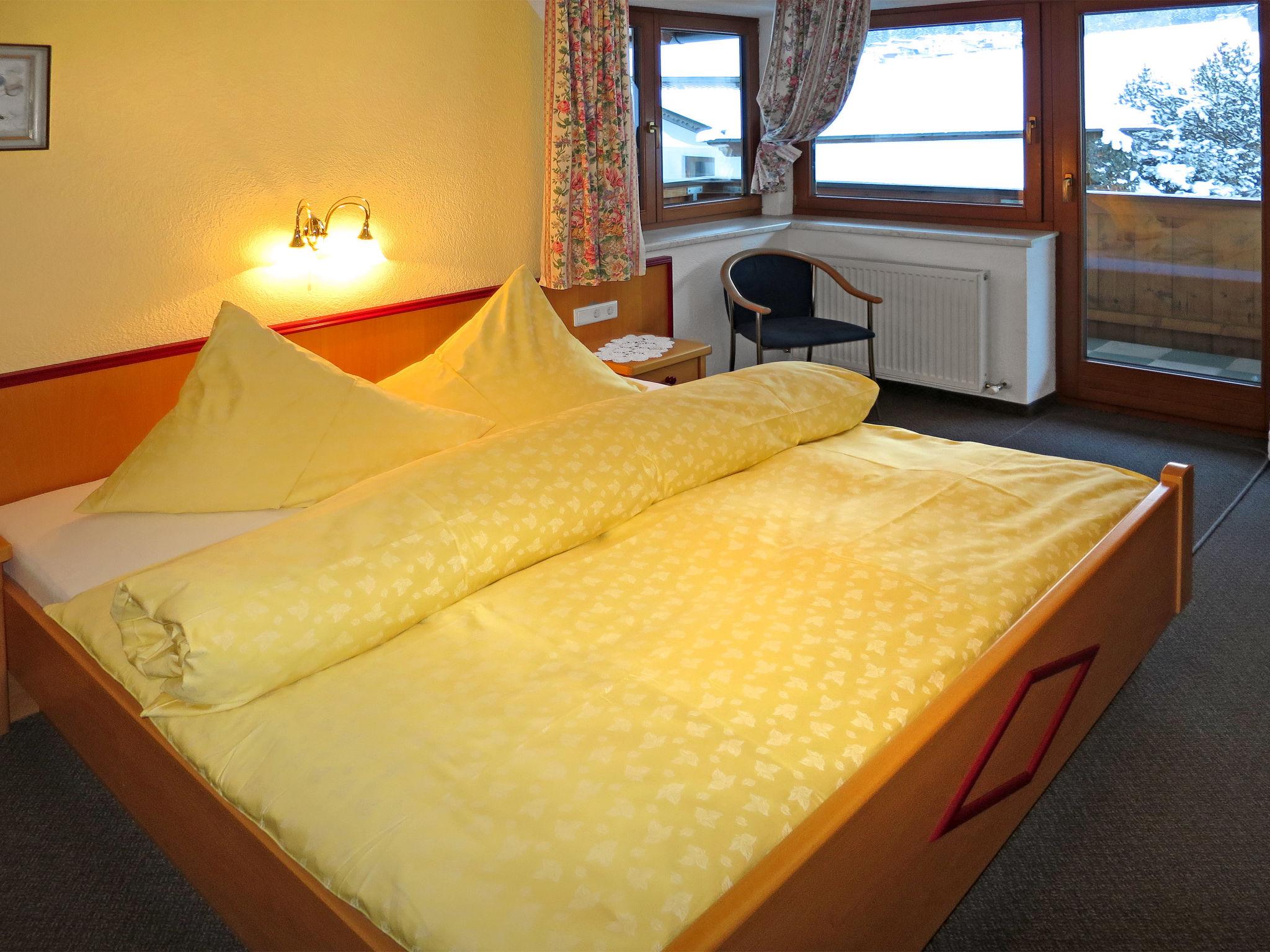 Foto 5 - Appartamento con 3 camere da letto a Aschau im Zillertal con giardino