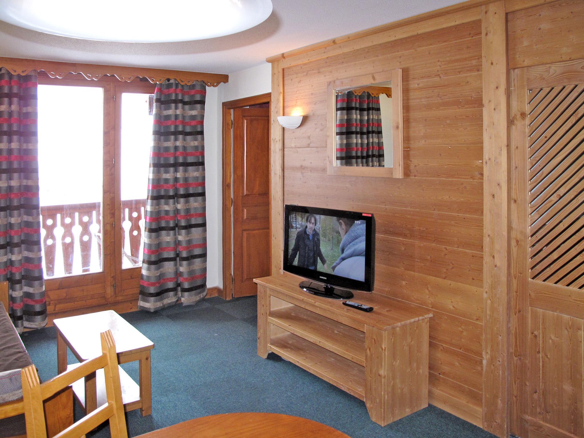 Foto 13 - Appartamento con 2 camere da letto a Les Belleville con vista sulle montagne