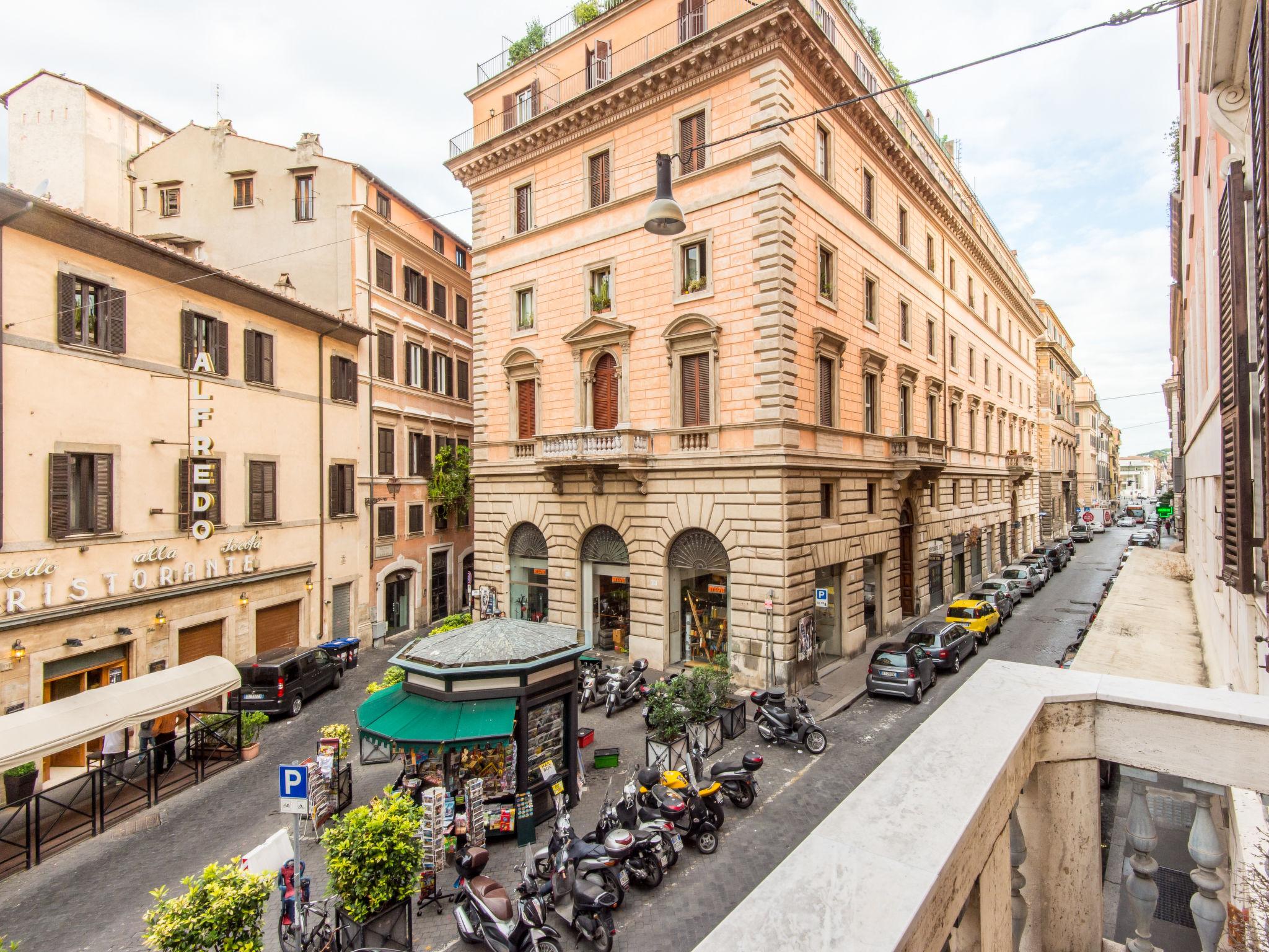Foto 6 - Apartamento de 2 quartos em Roma com terraço