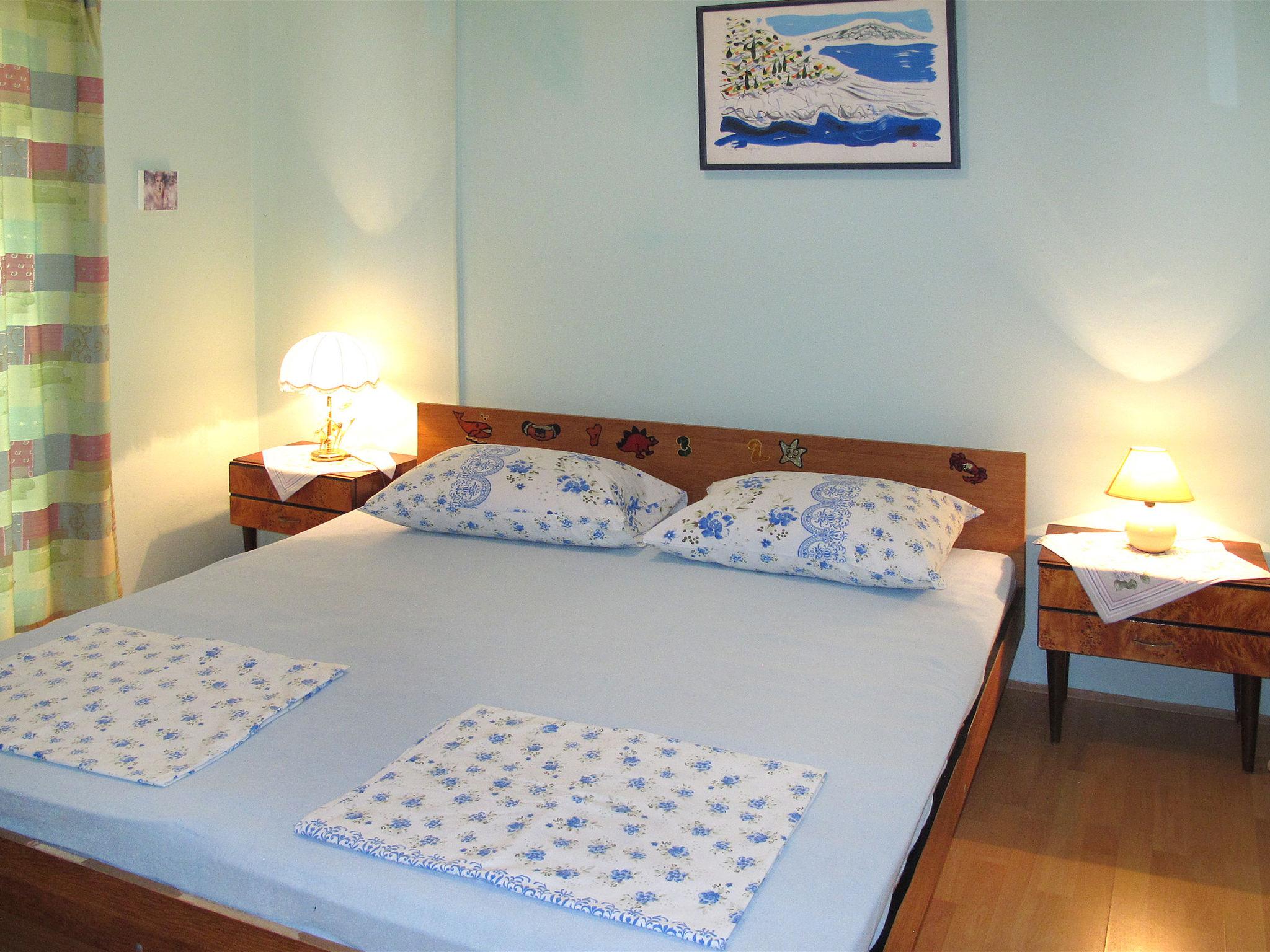 Foto 5 - Apartamento de 2 quartos em Sibenik