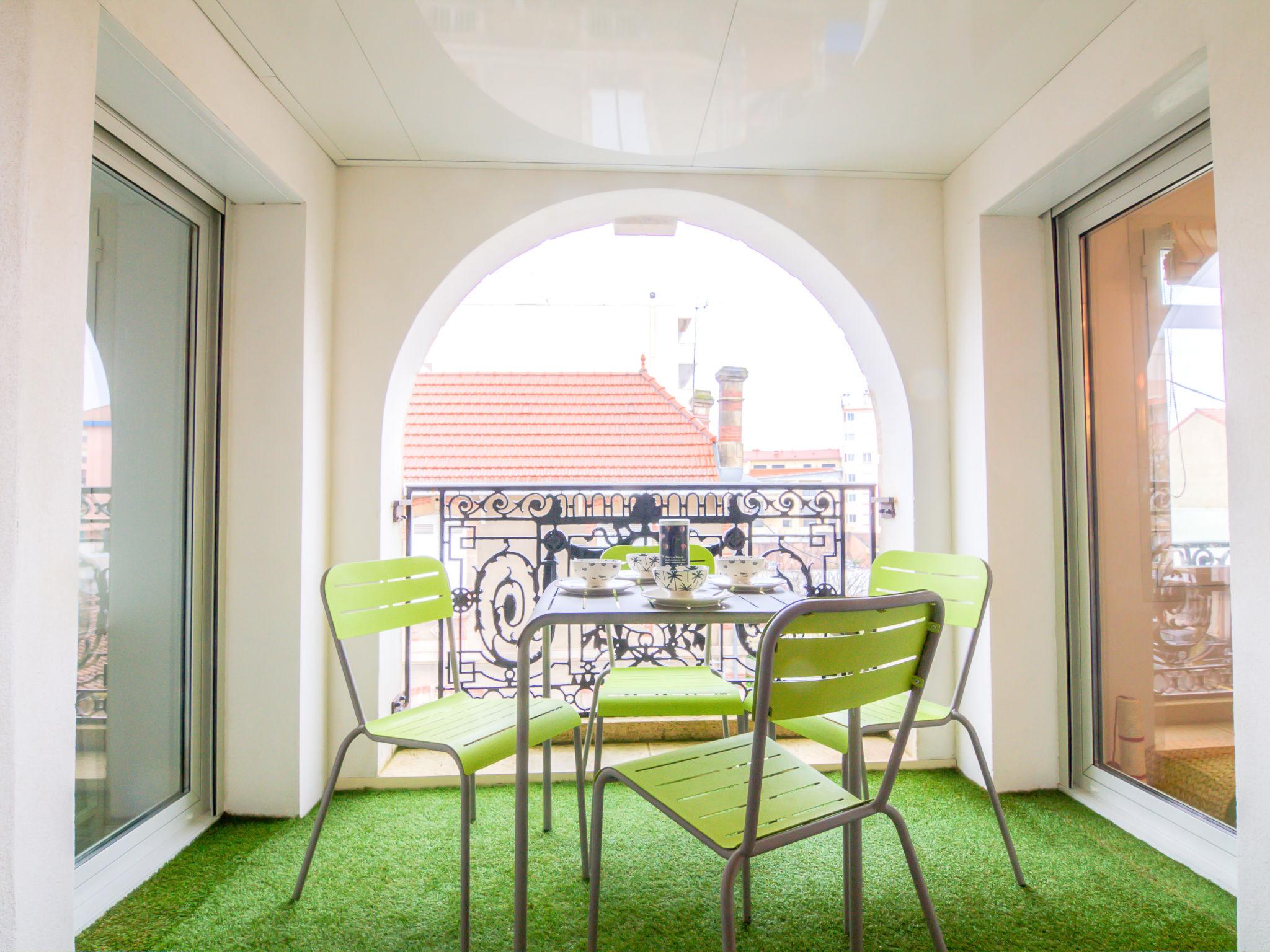 Photo 1 - 2 bedroom Apartment in Arcachon with terrace and sea view