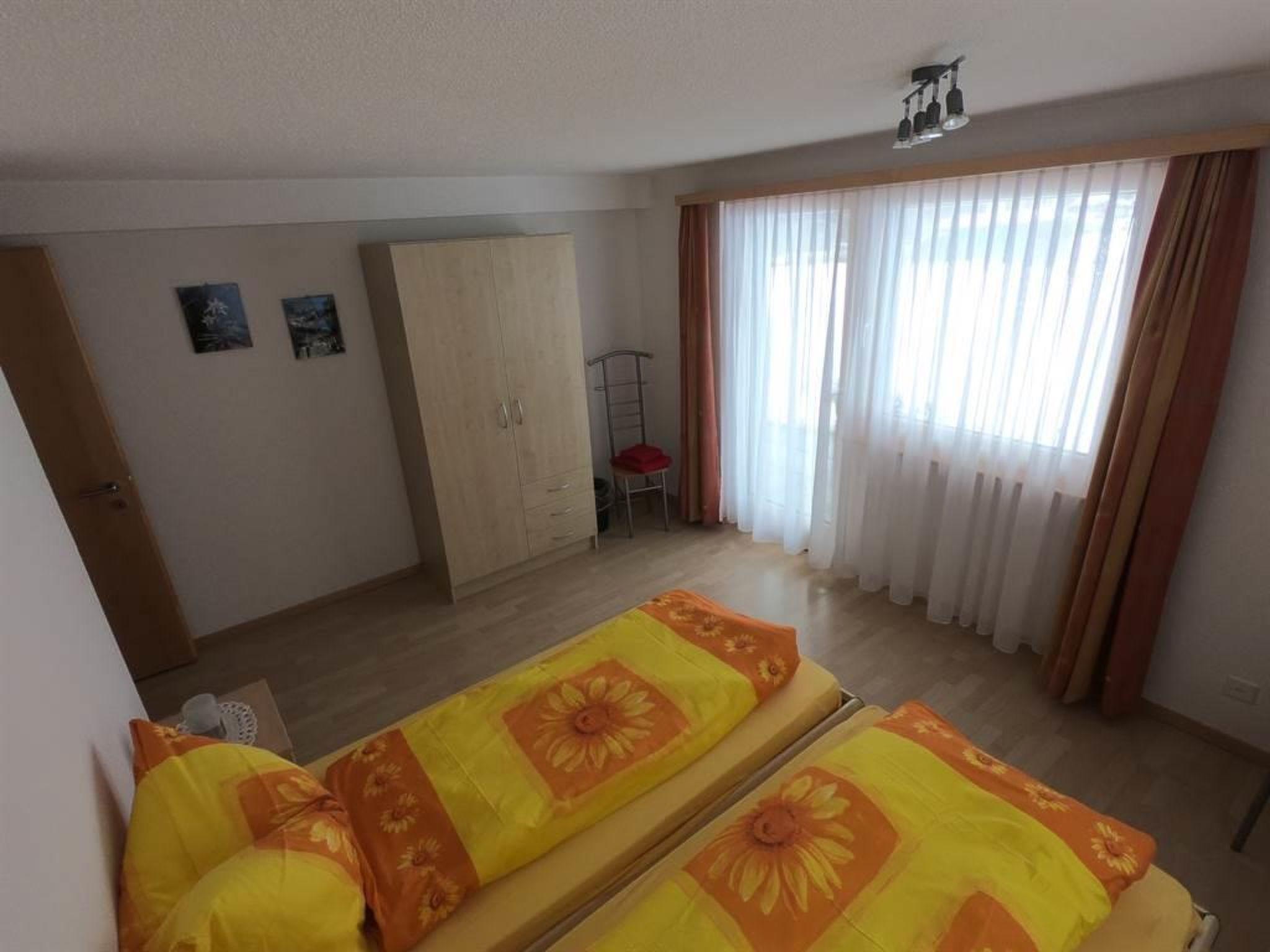 Foto 6 - Apartamento de 3 quartos em Saas-Grund com jardim