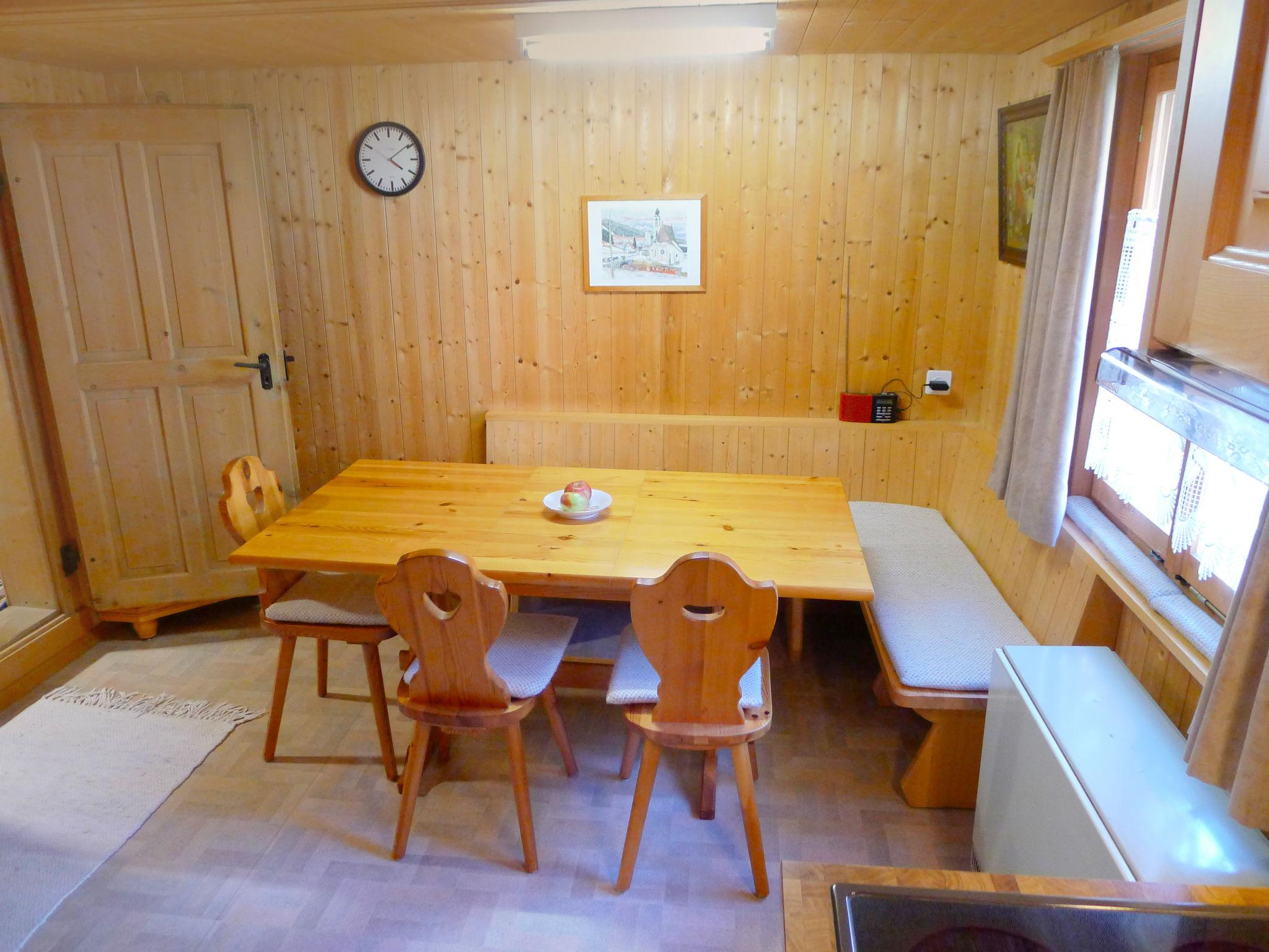 Photo 11 - 3 bedroom Apartment in Tujetsch with mountain view