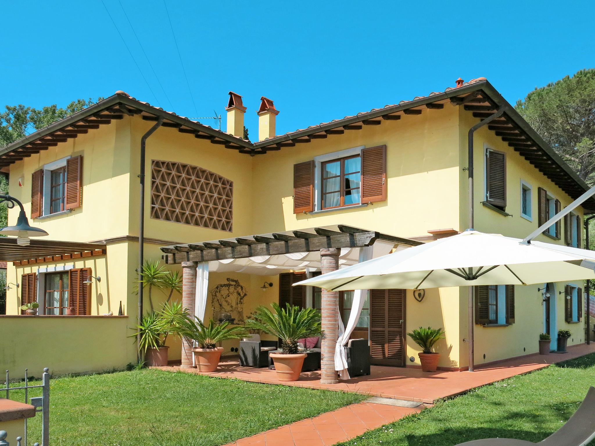 Photo 27 - Maison de 3 chambres à San Giuliano Terme avec jardin et terrasse