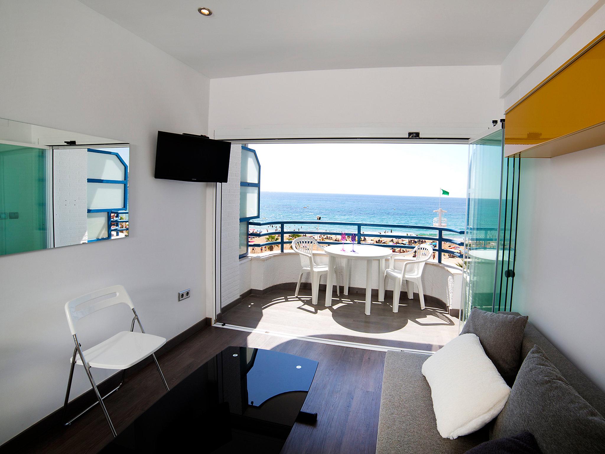 Photo 2 - Apartment in Calp with terrace and sea view