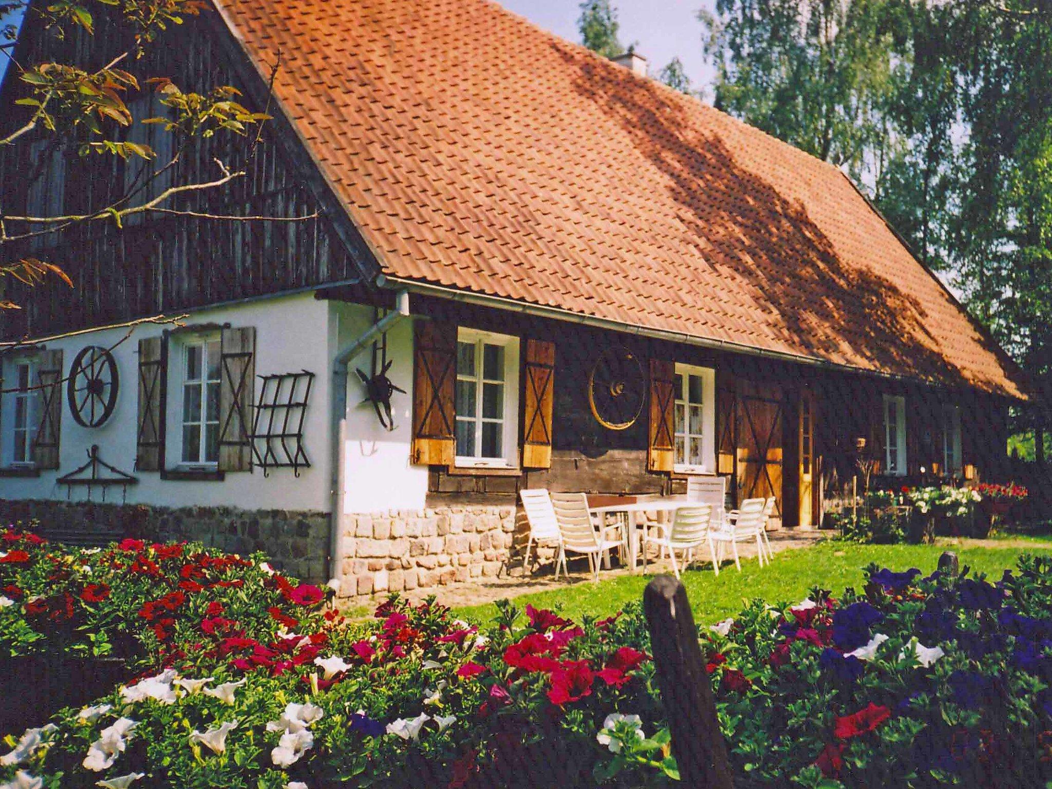 Photo 14 - Maison de 4 chambres à Węgorzewo avec terrasse