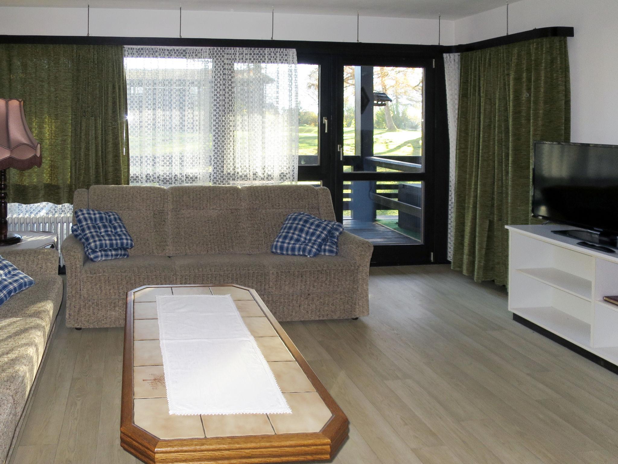 Foto 7 - Appartamento con 2 camere da letto a Siegsdorf con vista sulle montagne