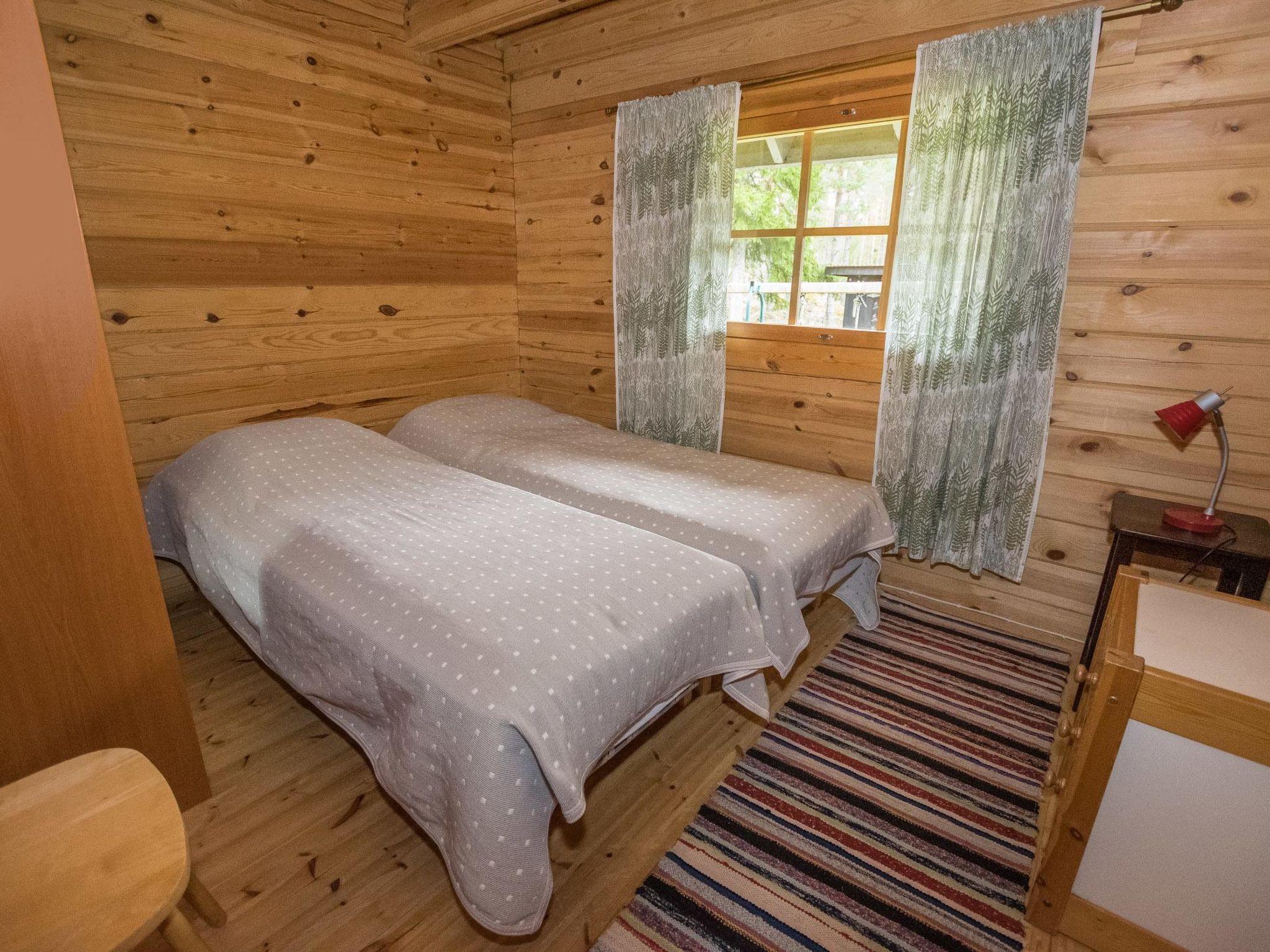 Foto 6 - Casa de 2 quartos em Masku com sauna