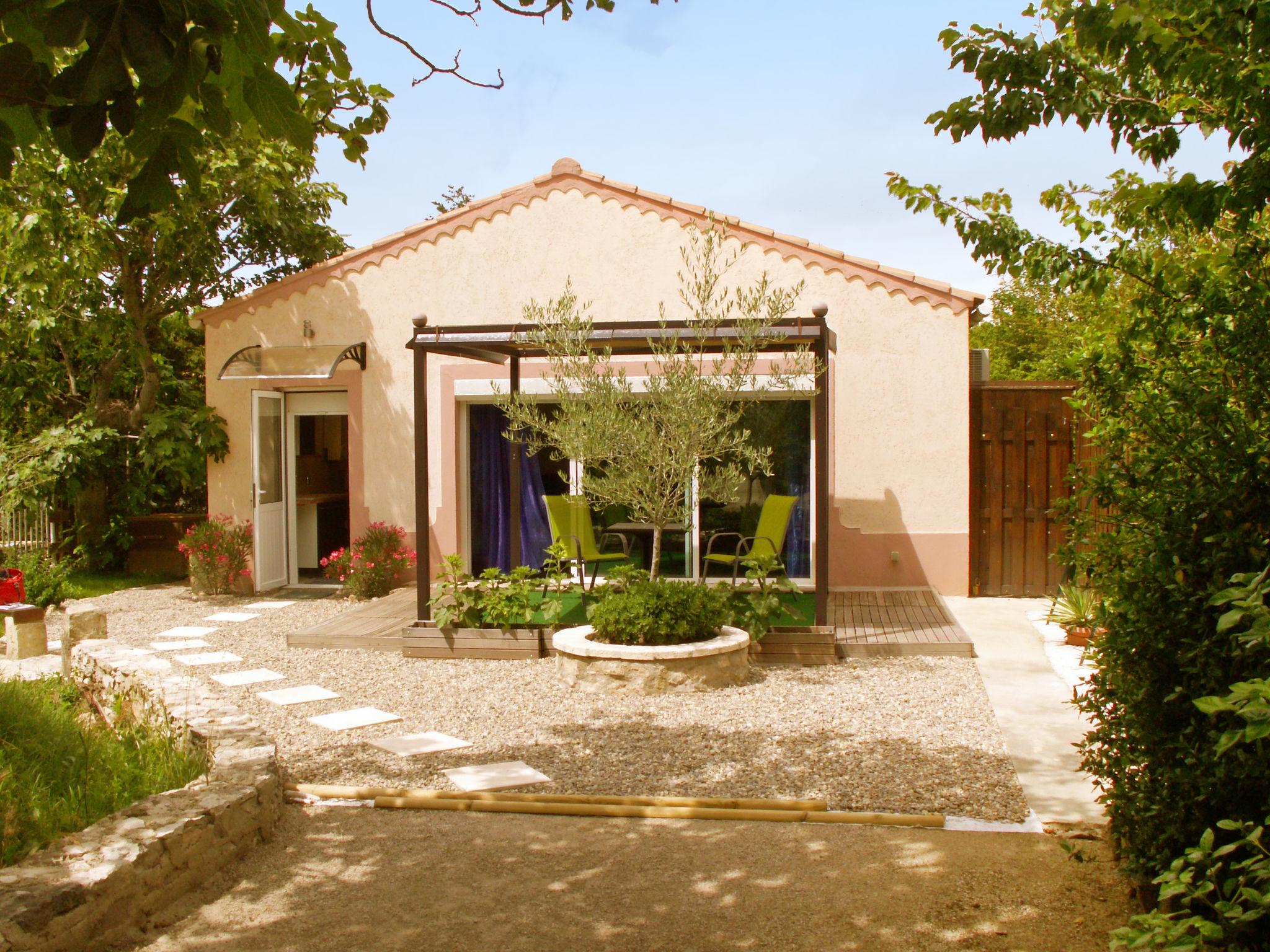 Photo 1 - Appartement en Caumont-sur-Durance avec piscine privée et jardin