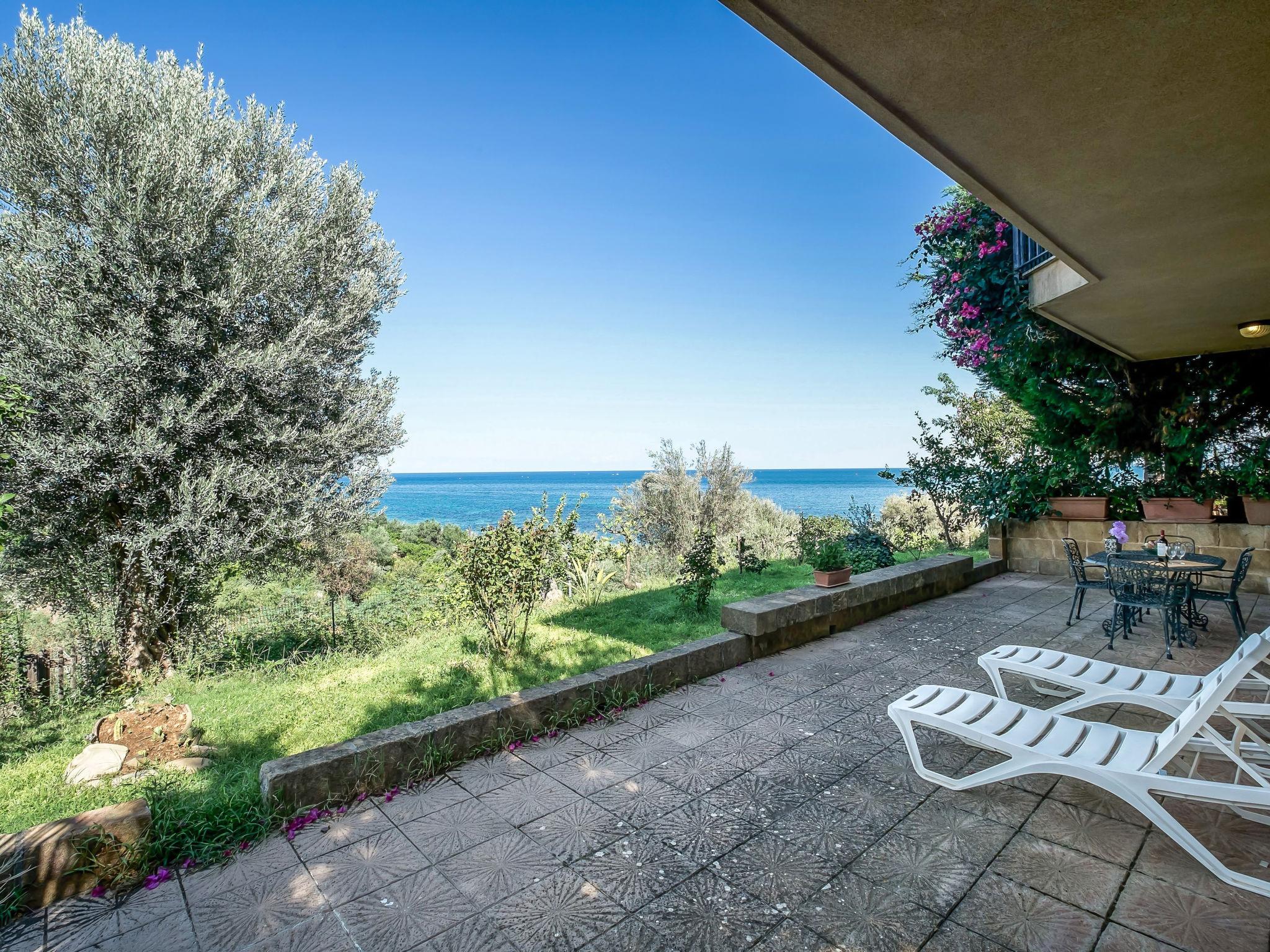 Photo 19 - 2 bedroom Apartment in Santa Flavia with garden and terrace