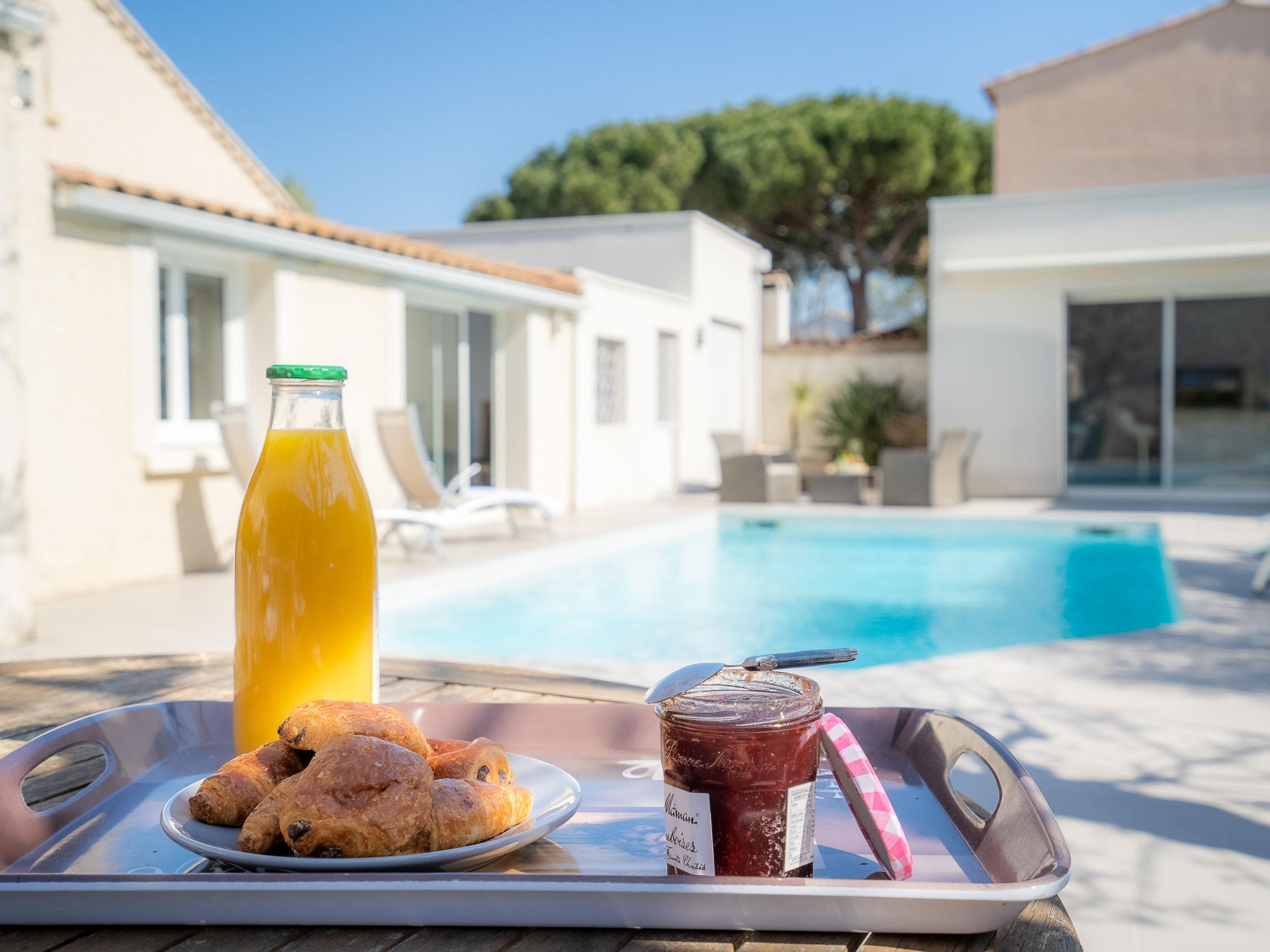 Foto 34 - Casa de 5 quartos em Agde com piscina privada e jardim