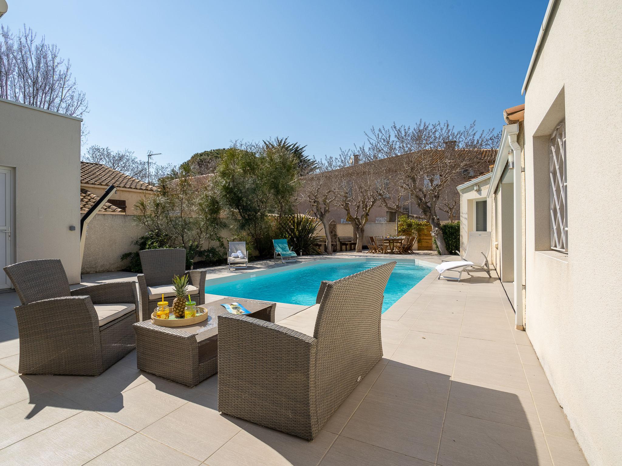 Photo 26 - Maison de 5 chambres à Agde avec piscine privée et vues à la mer