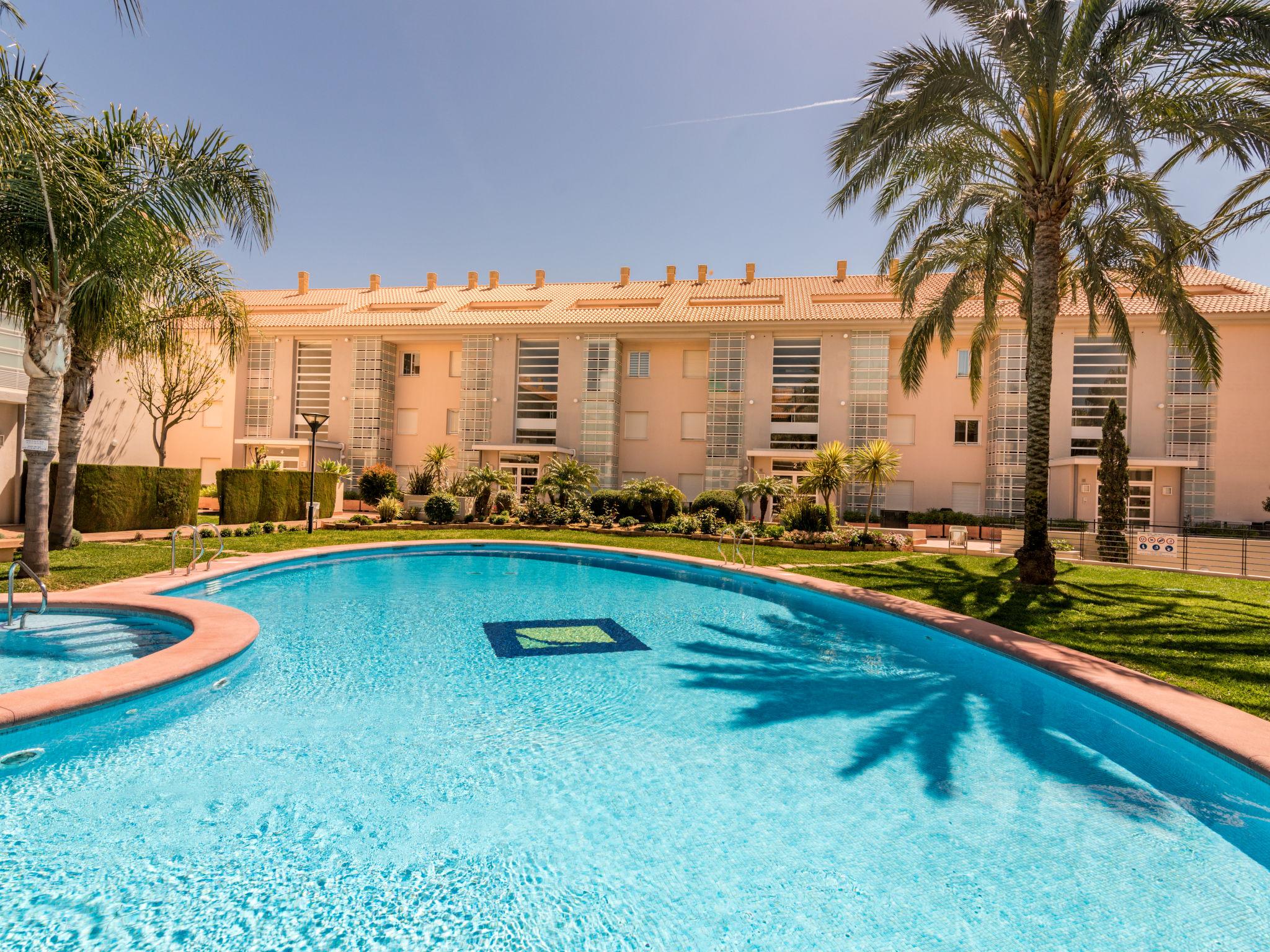 Photo 3 - Appartement de 3 chambres à Jávea avec piscine et vues à la mer