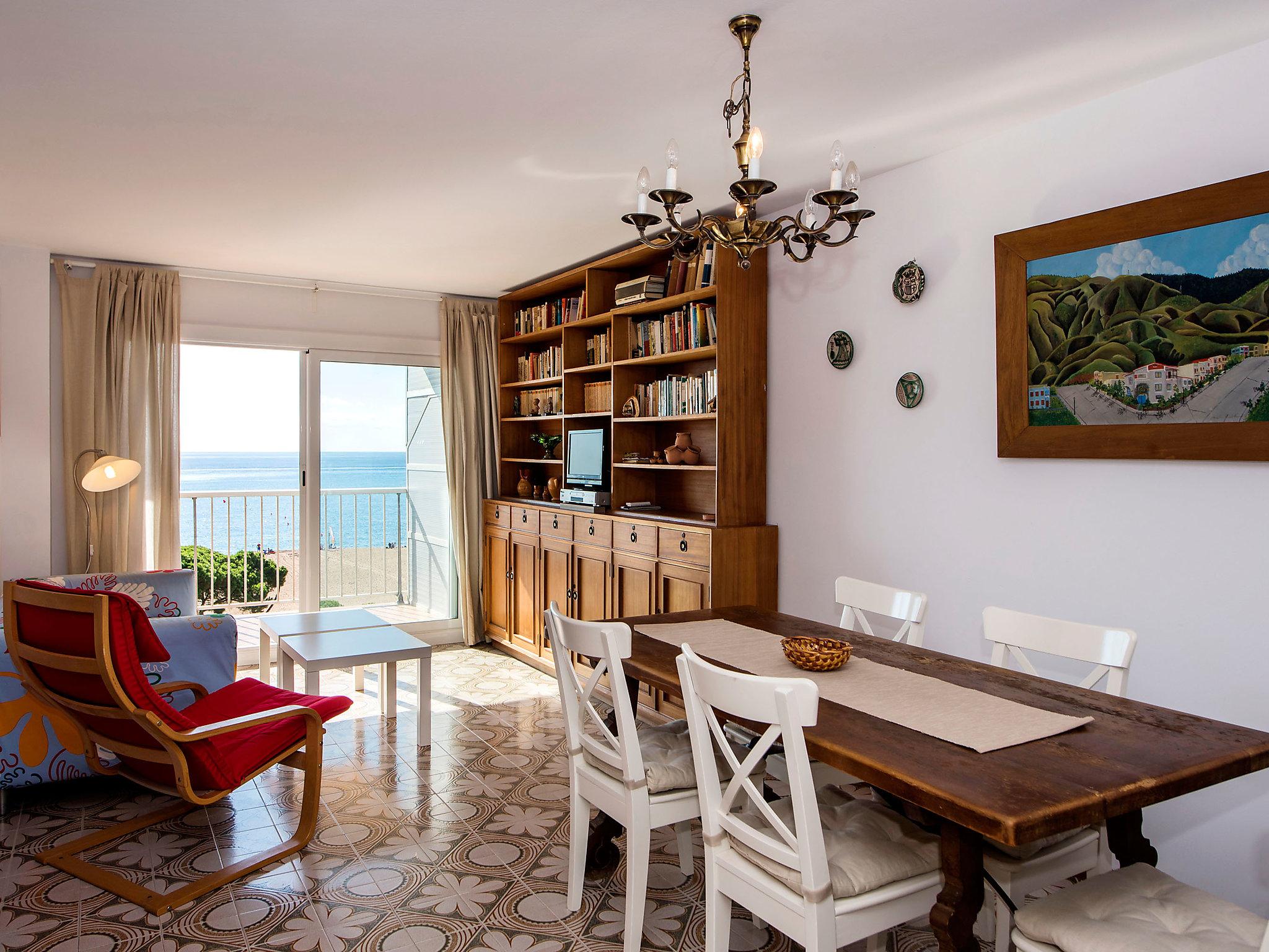 Photo 2 - 3 bedroom Apartment in Malgrat de Mar with swimming pool and sea view