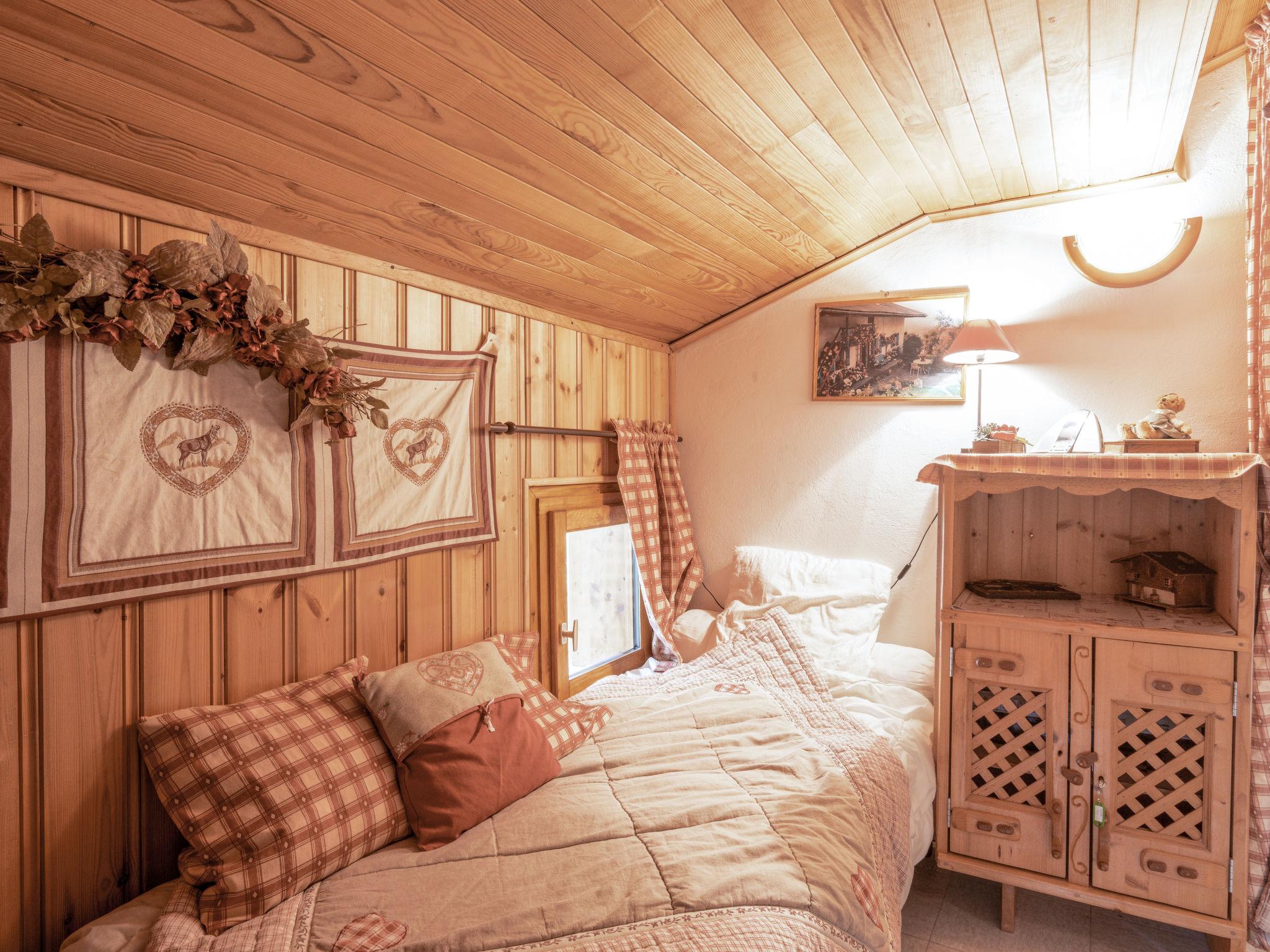 Foto 3 - Apartment mit 1 Schlafzimmer in Saint-Gervais-les-Bains mit garten und blick auf die berge