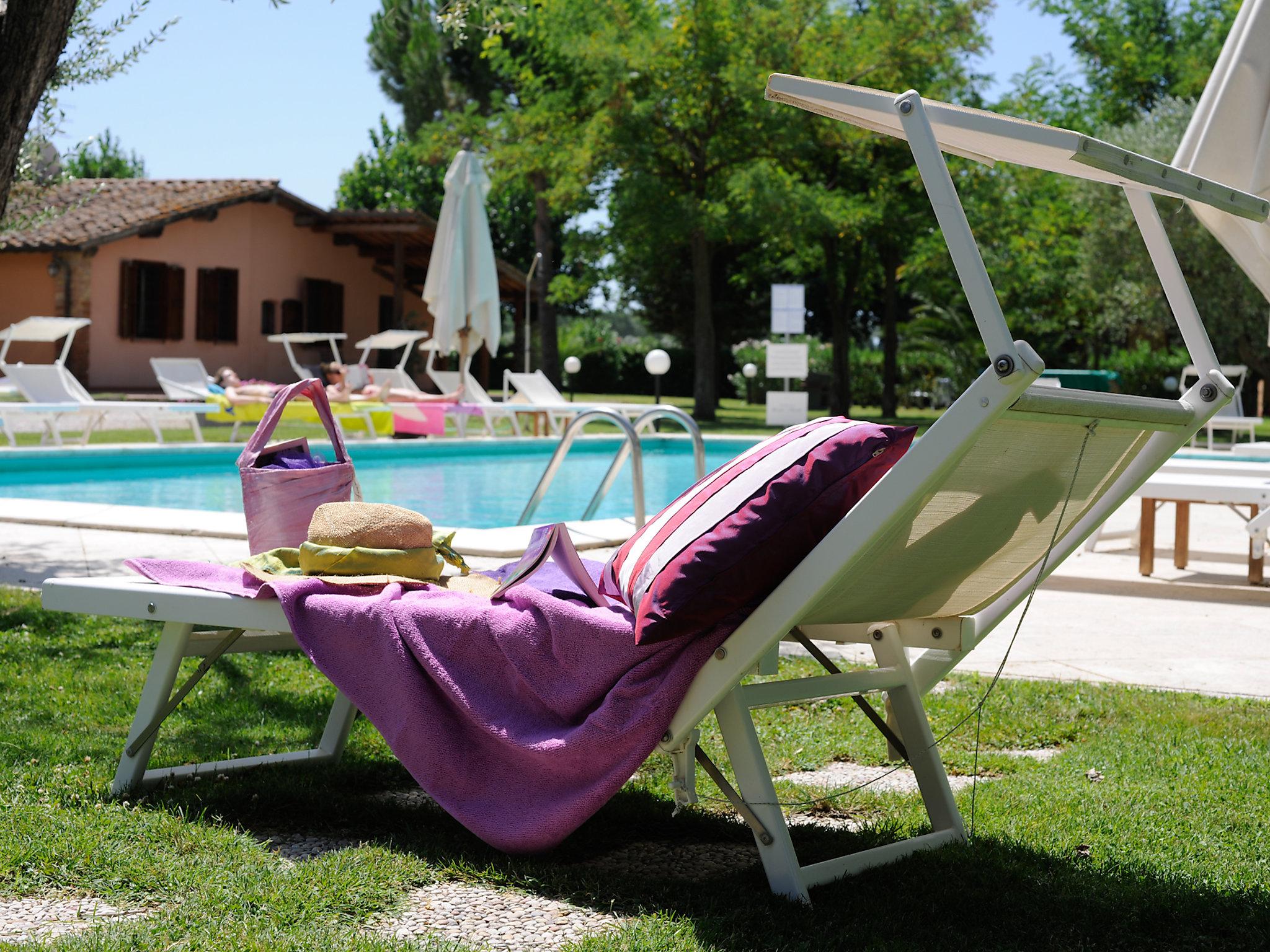 Photo 3 - Appartement de 2 chambres à Grosseto avec piscine et jardin