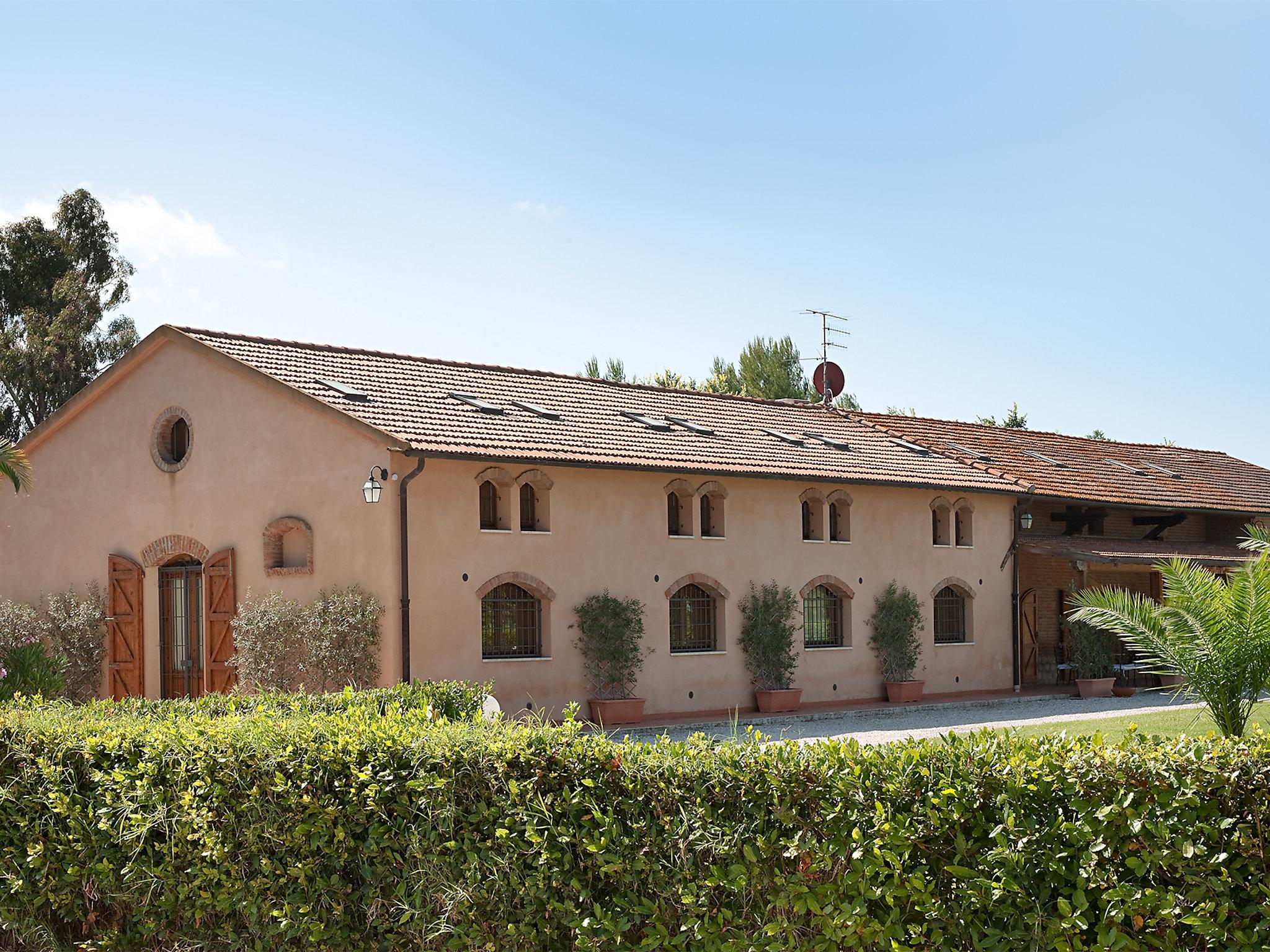 Foto 2 - Appartamento con 2 camere da letto a Grosseto con piscina e giardino