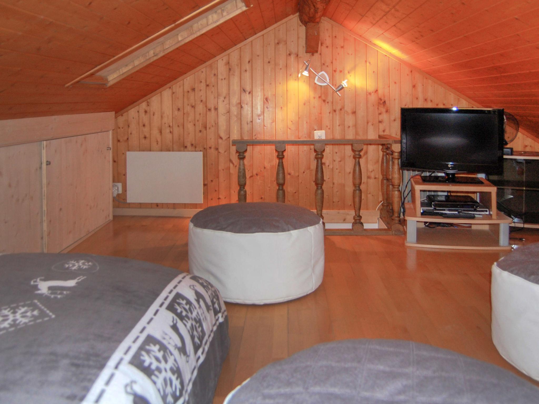 Photo 20 - 2 bedroom House in Nendaz with garden and mountain view