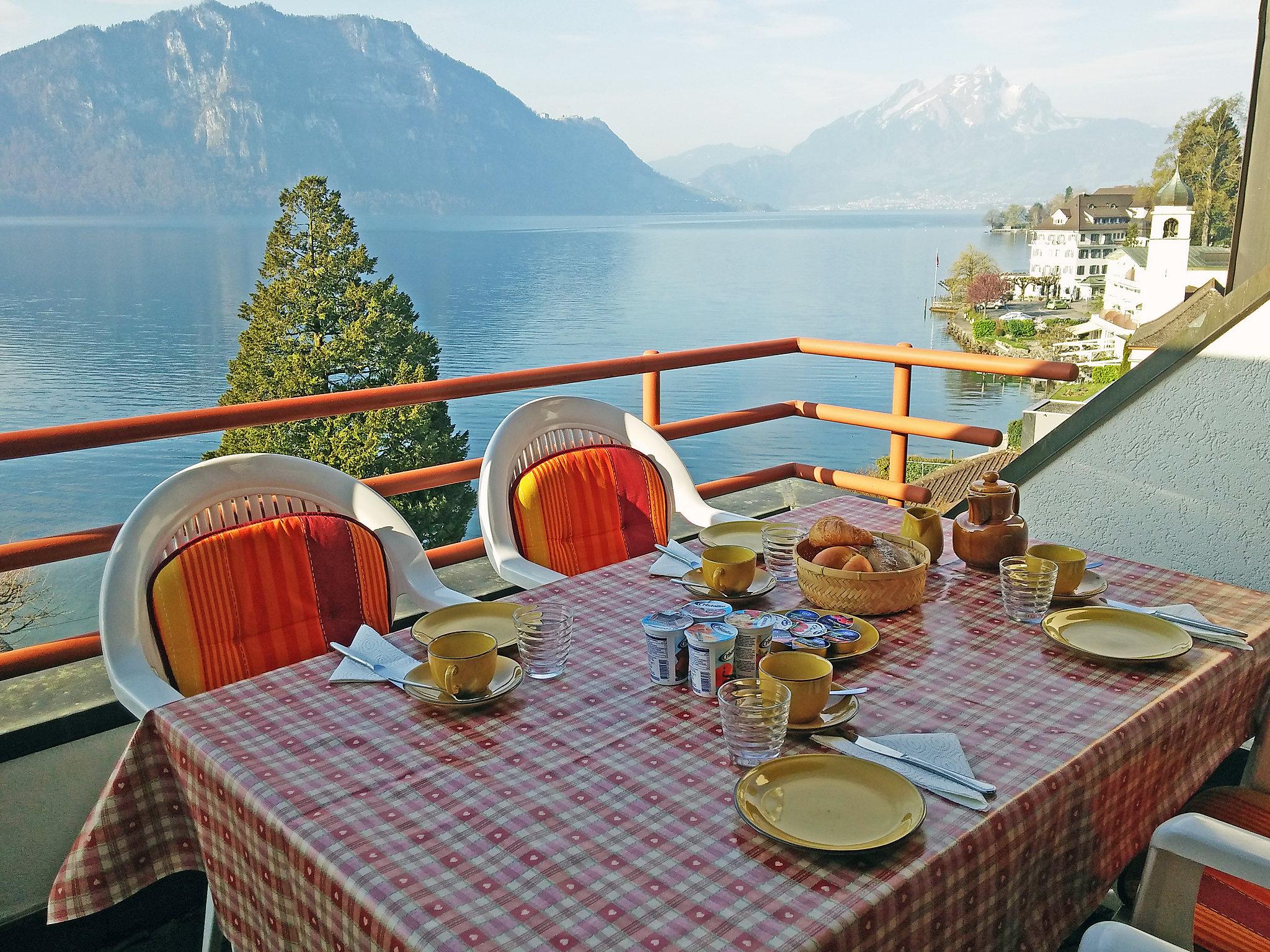 Foto 5 - Apartment mit 2 Schlafzimmern in Weggis mit blick auf die berge