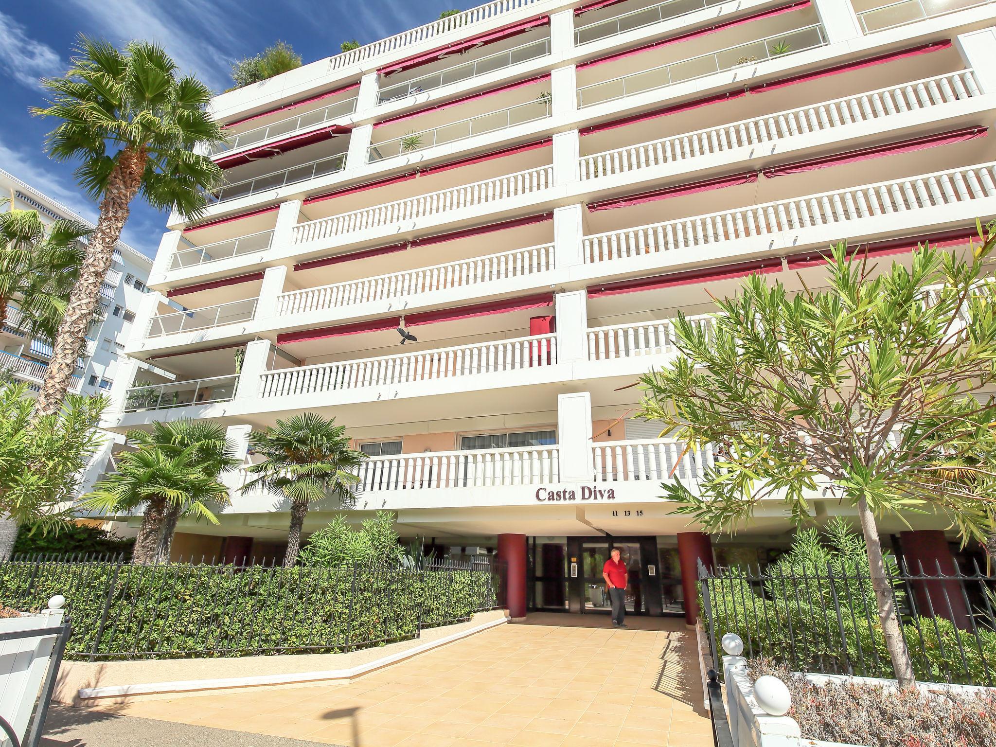 Photo 7 - 1 bedroom Apartment in Cannes with garden and terrace