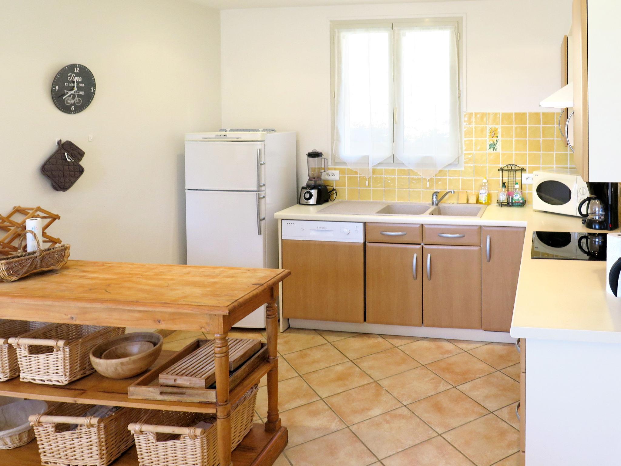 Photo 7 - 3 bedroom House in Cajarc with private pool and garden