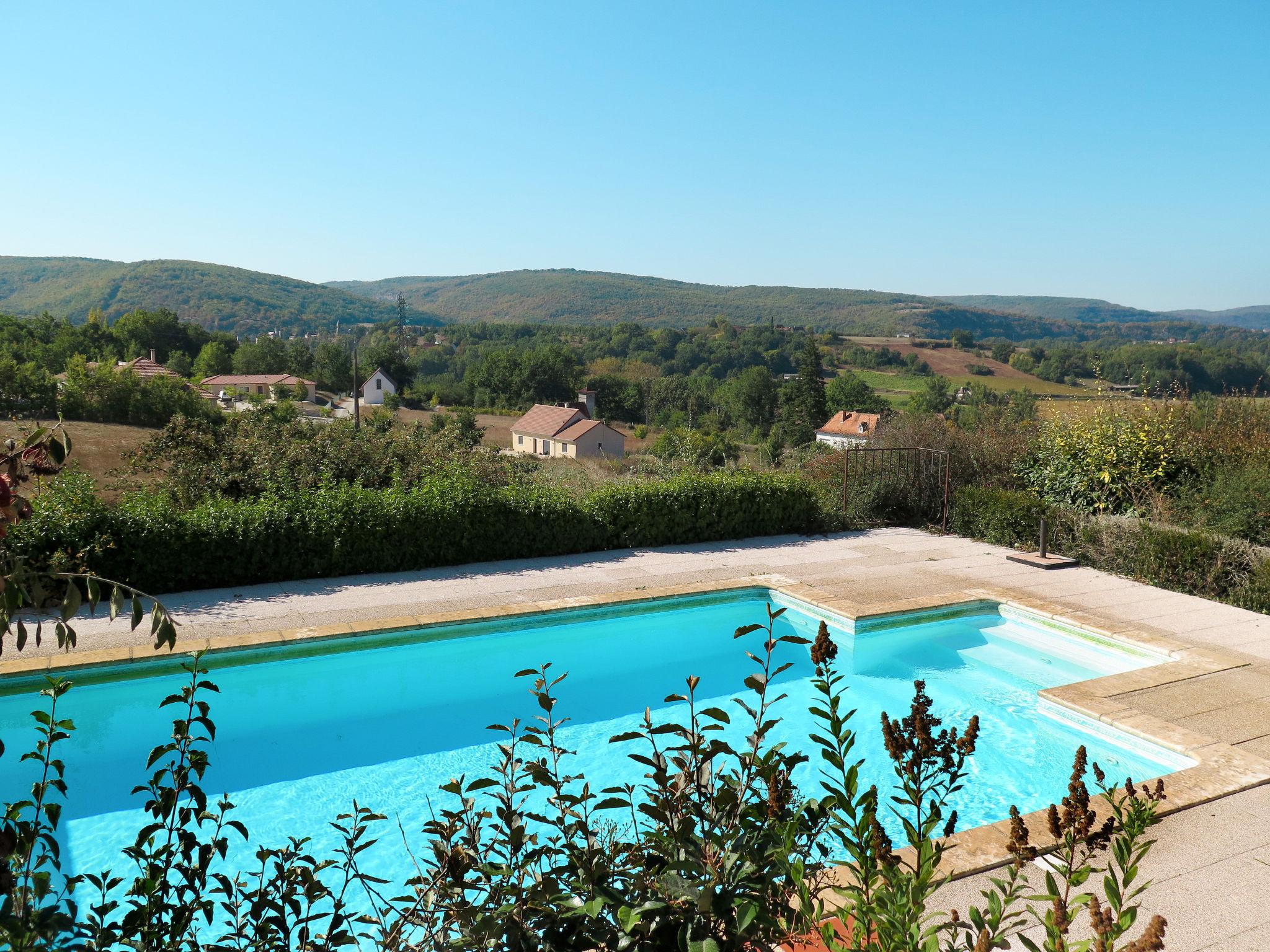 Foto 2 - Casa de 3 quartos em Cajarc com piscina privada e jardim