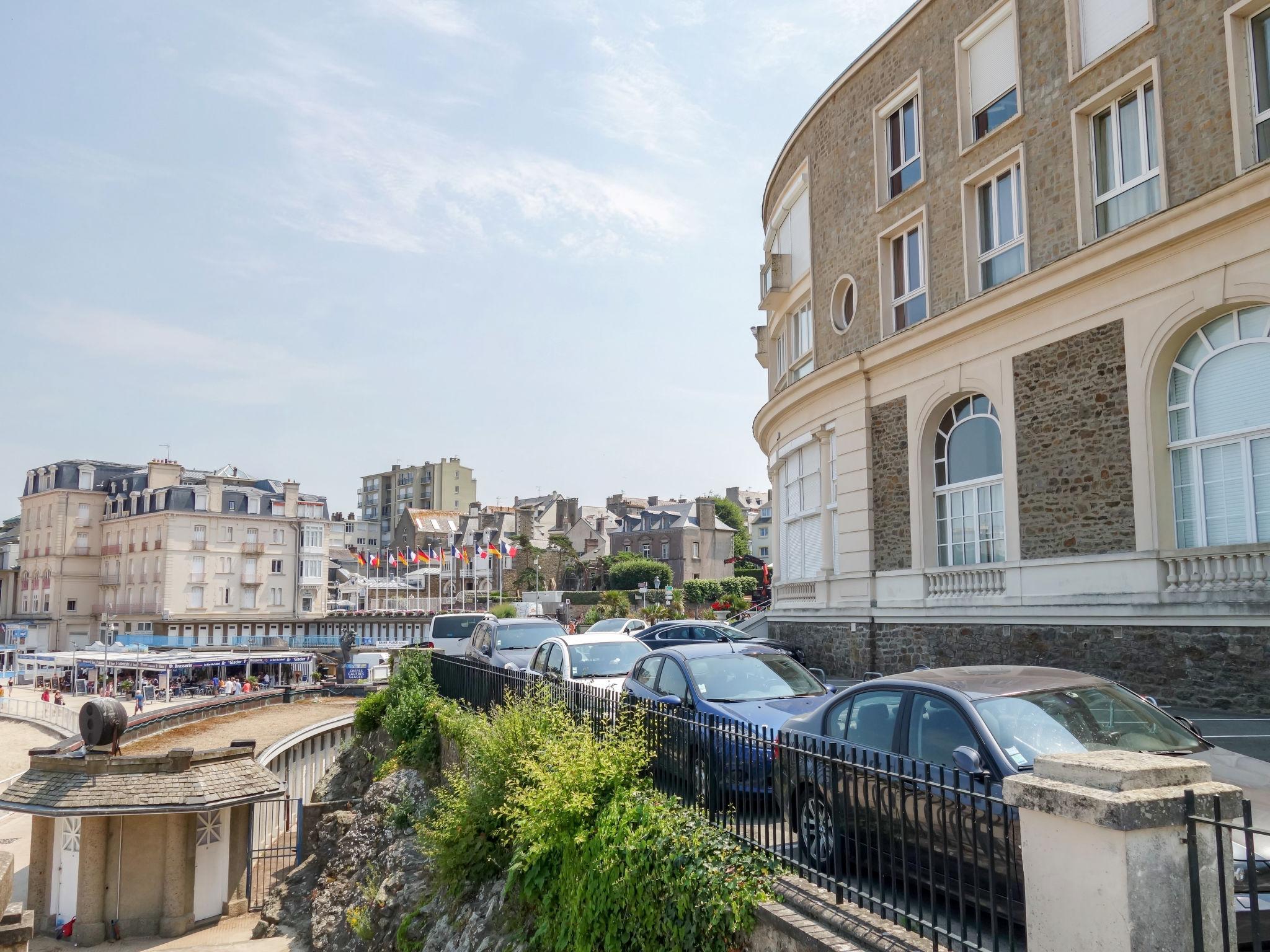 Photo 24 - 4 bedroom Apartment in Dinard with sea view