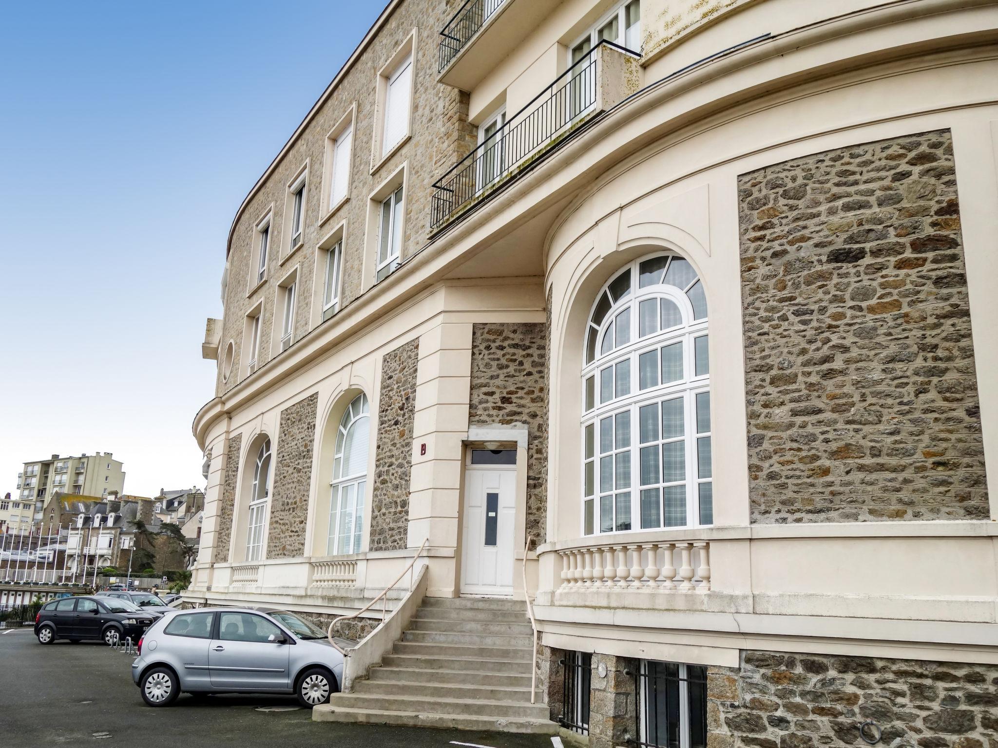 Photo 21 - 4 bedroom Apartment in Dinard with sea view