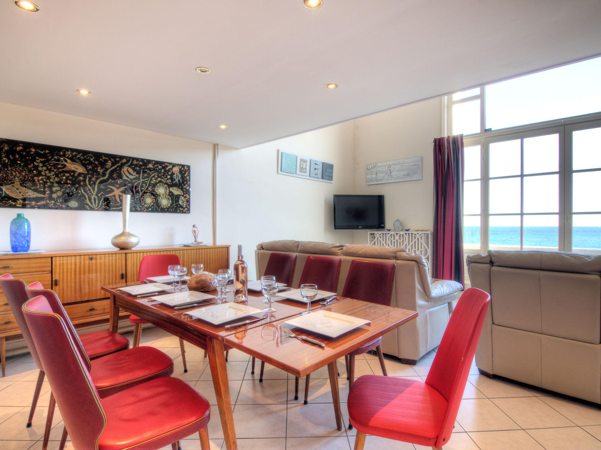 Foto 10 - Apartamento de 4 quartos em Dinard com vistas do mar