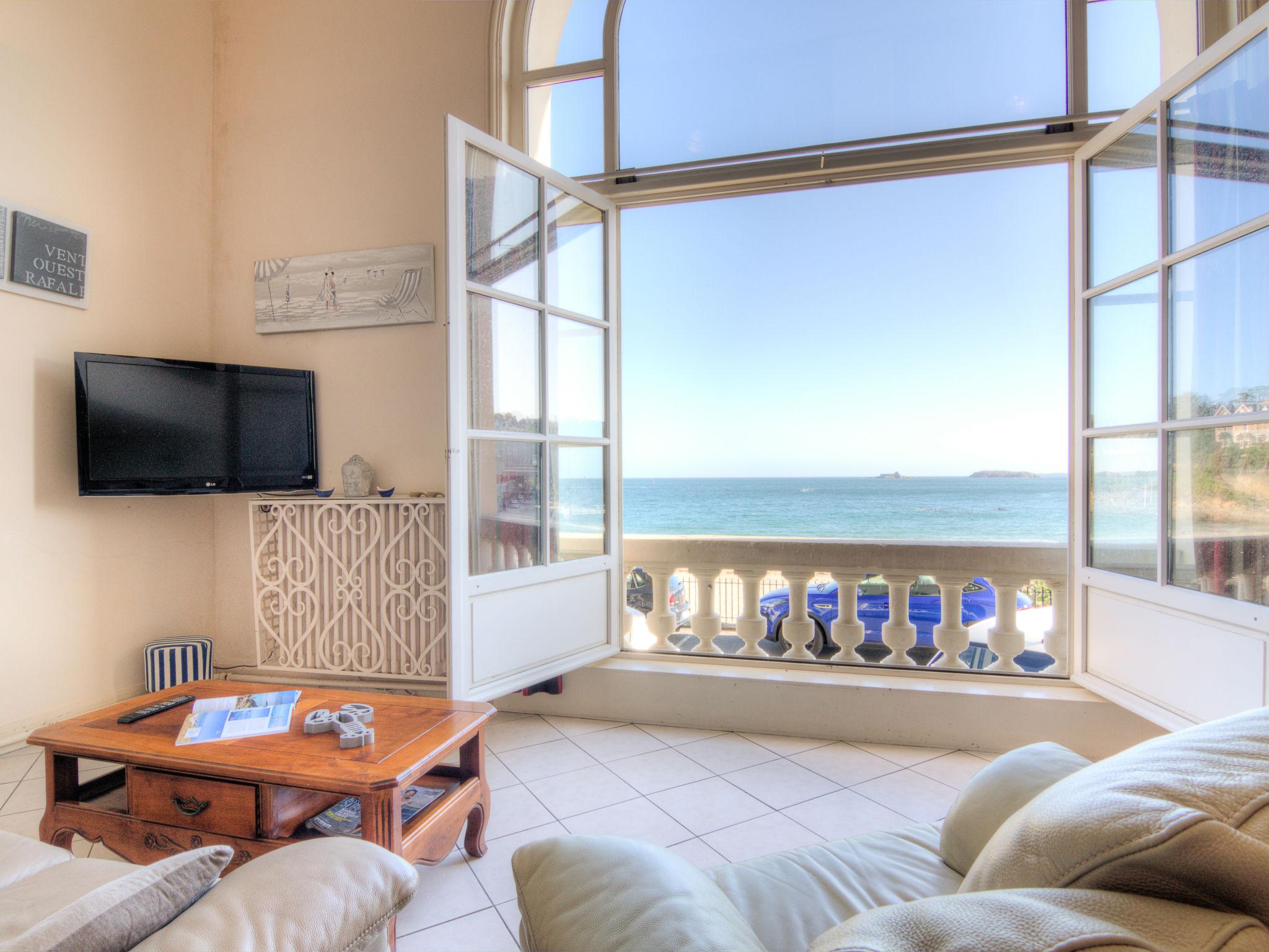 Photo 7 - Appartement de 4 chambres à Dinard avec vues à la mer