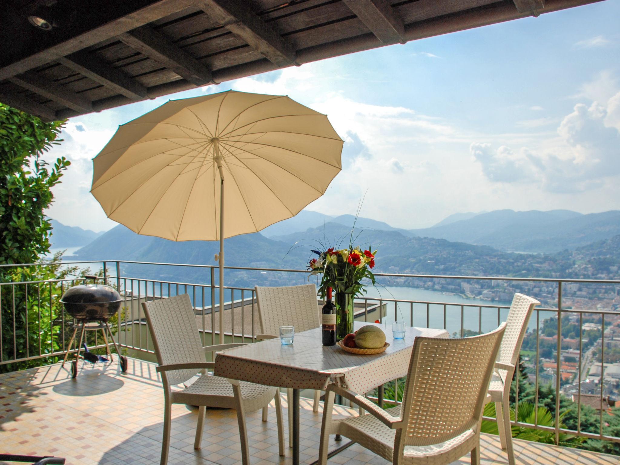 Foto 2 - Casa de 3 quartos em Lugano com piscina privada e vista para a montanha