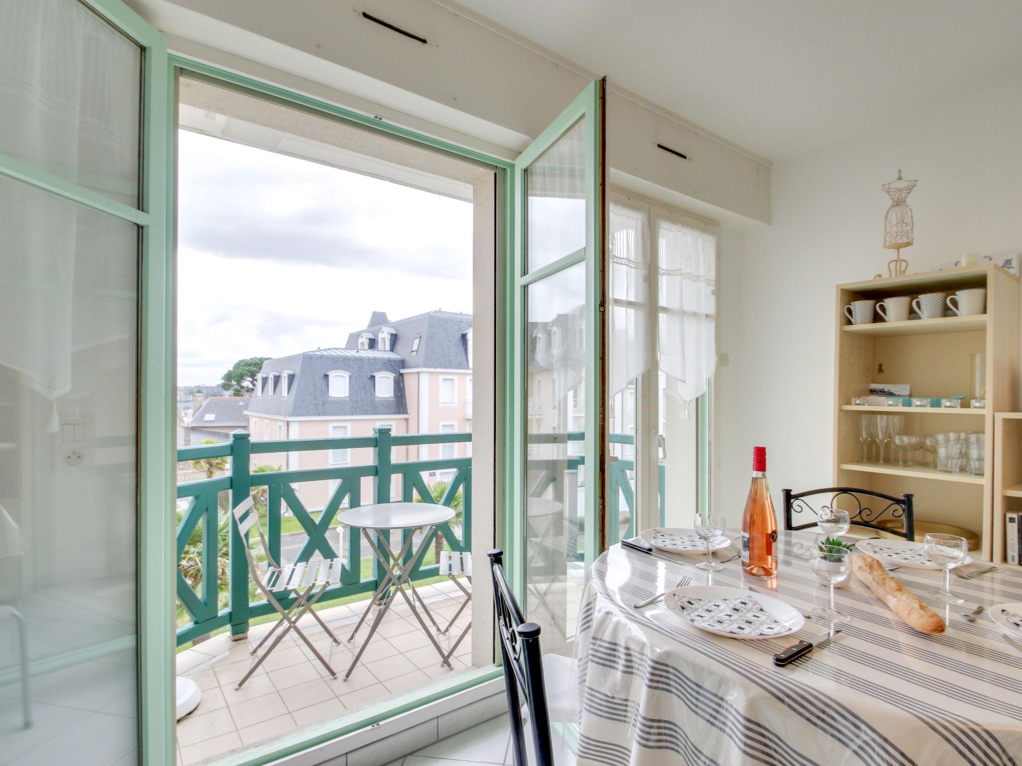 Photo 1 - 1 bedroom Apartment in Dinard with garden