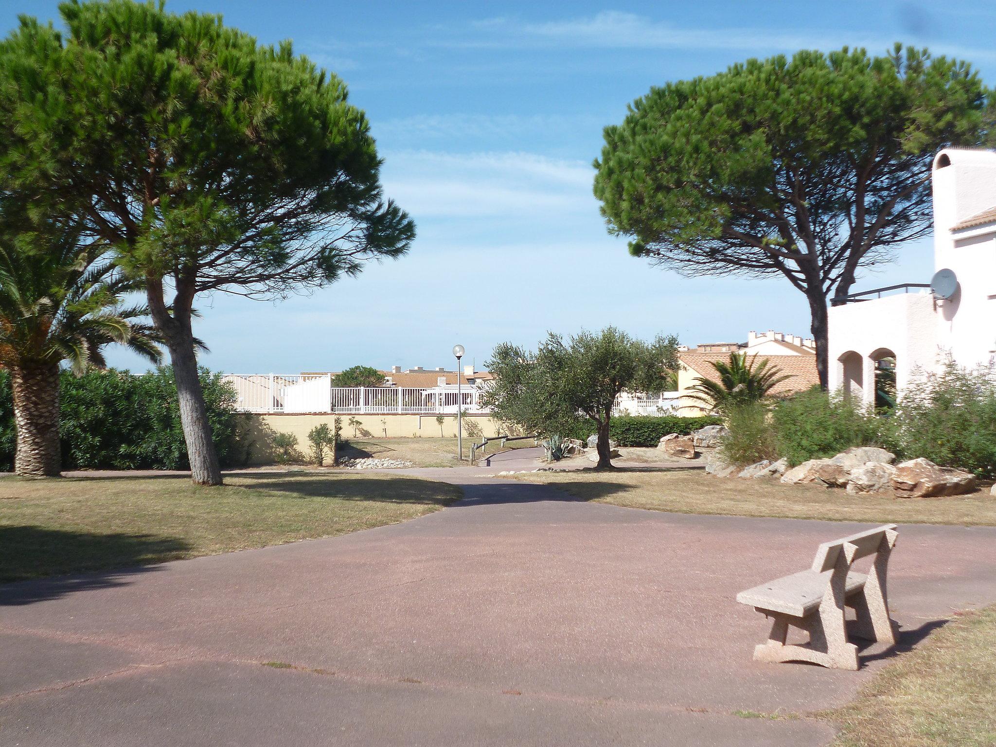 Foto 12 - Apartamento de 1 habitación en Le Barcarès con terraza y vistas al mar