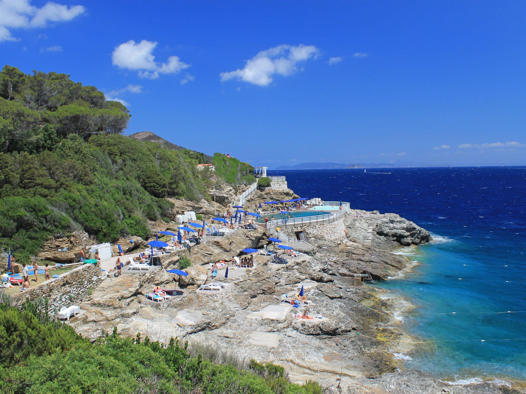 Foto 1 - Appartamento con 1 camera da letto a Rio con piscina e vista mare