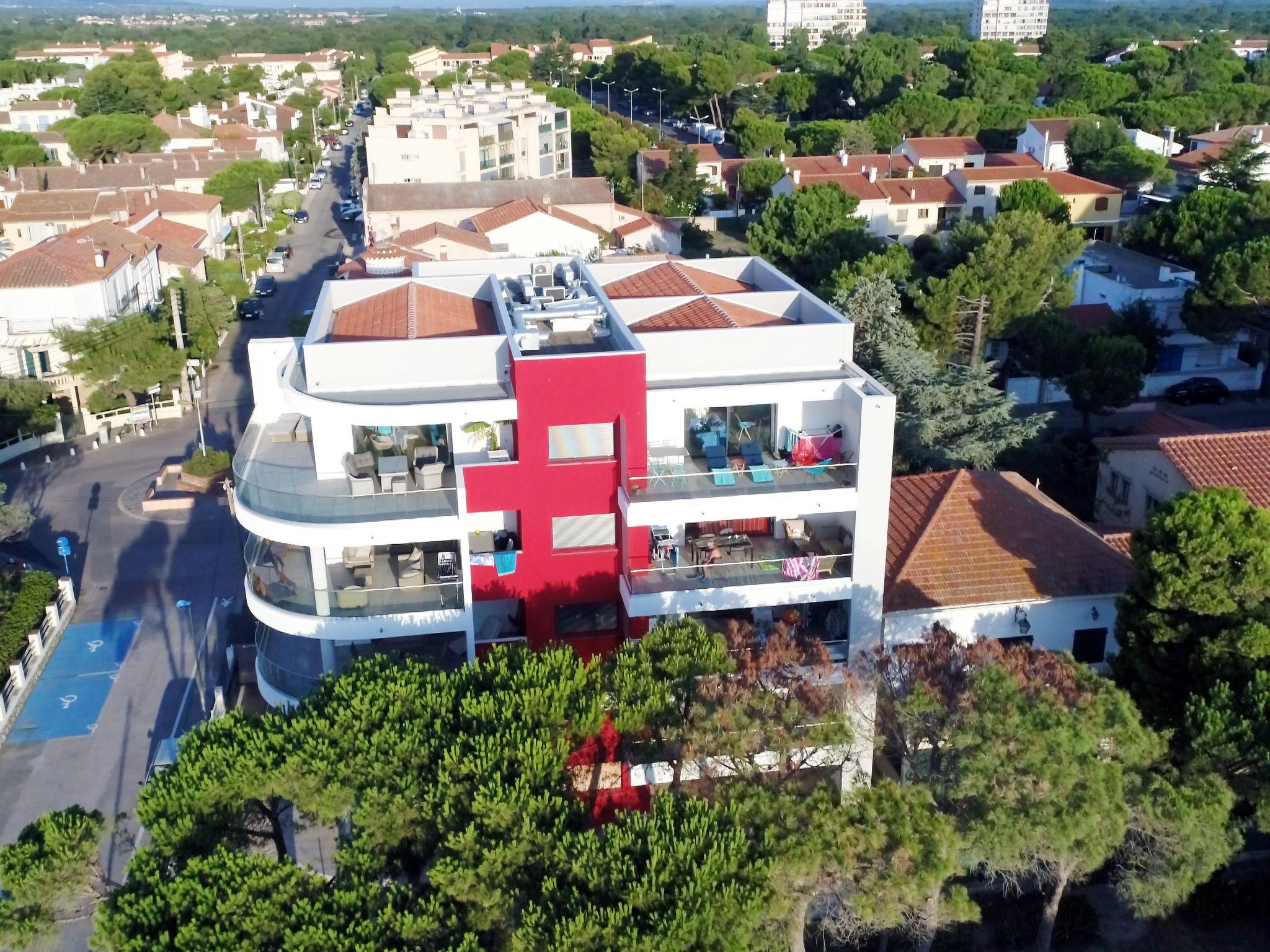 Foto 2 - Apartamento de 2 quartos em Argelès-sur-Mer com vistas do mar