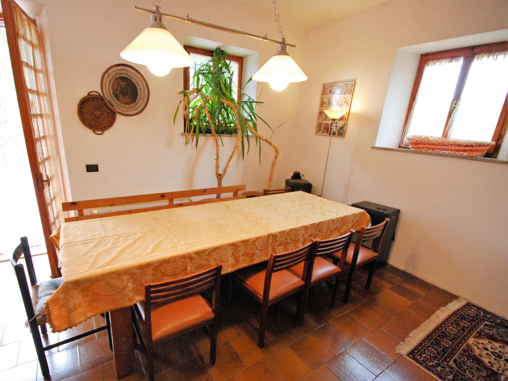 Photo 9 - 4 bedroom House in Pesaro with garden