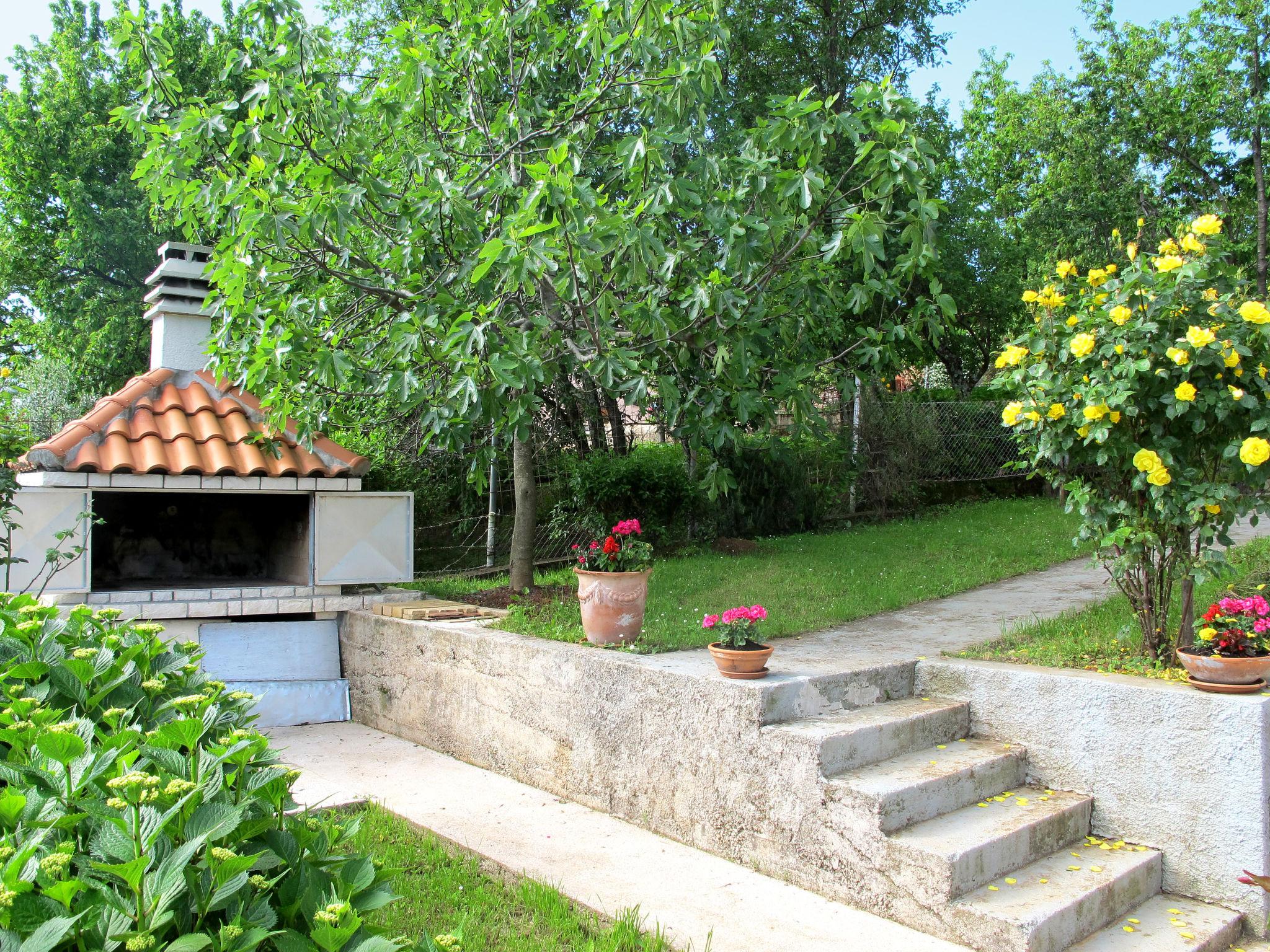 Photo 3 - Appartement de 3 chambres à Opatija avec jardin et terrasse