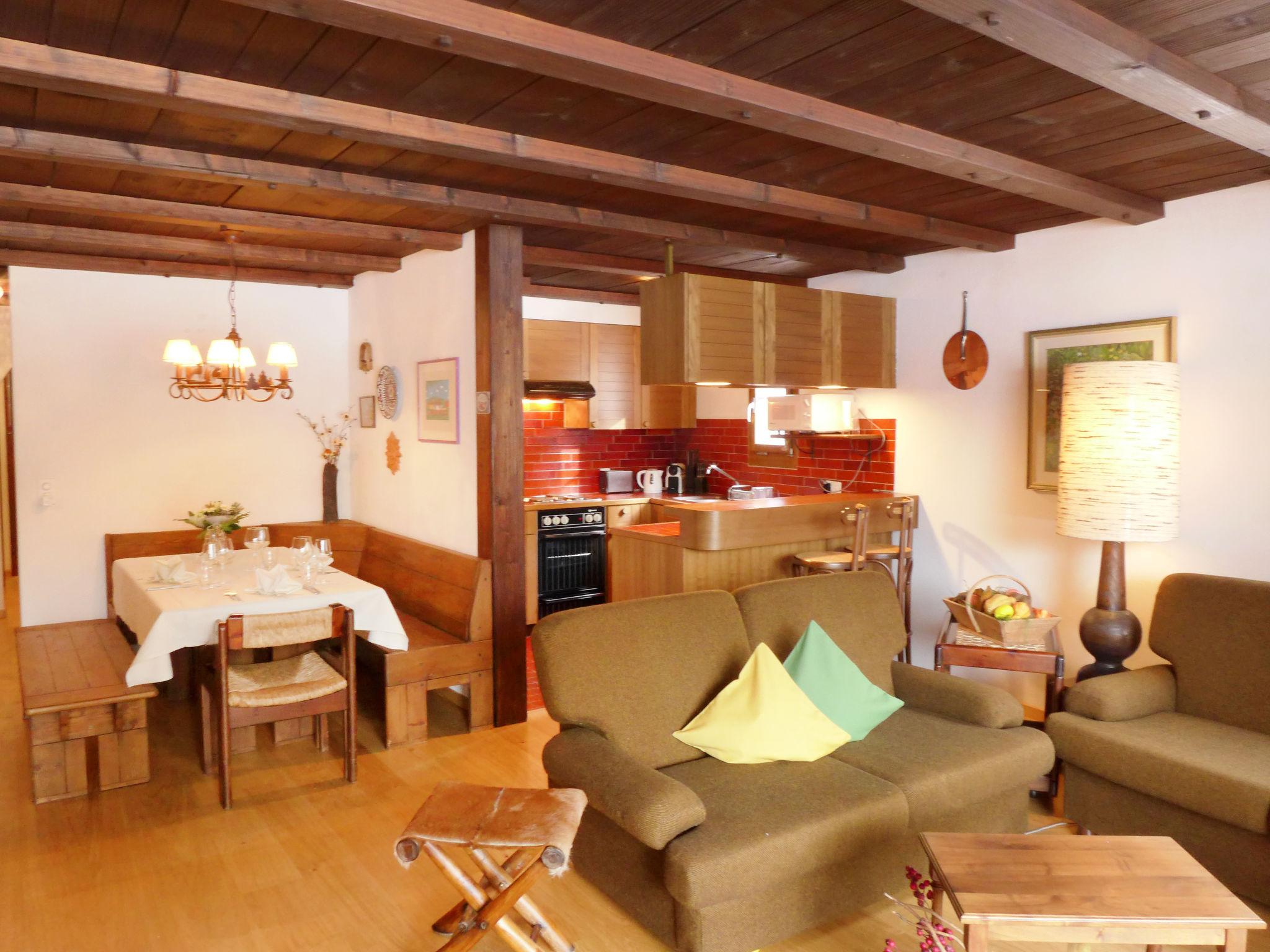 Foto 13 - Apartment mit 2 Schlafzimmern in Silvaplana mit sauna und blick auf die berge