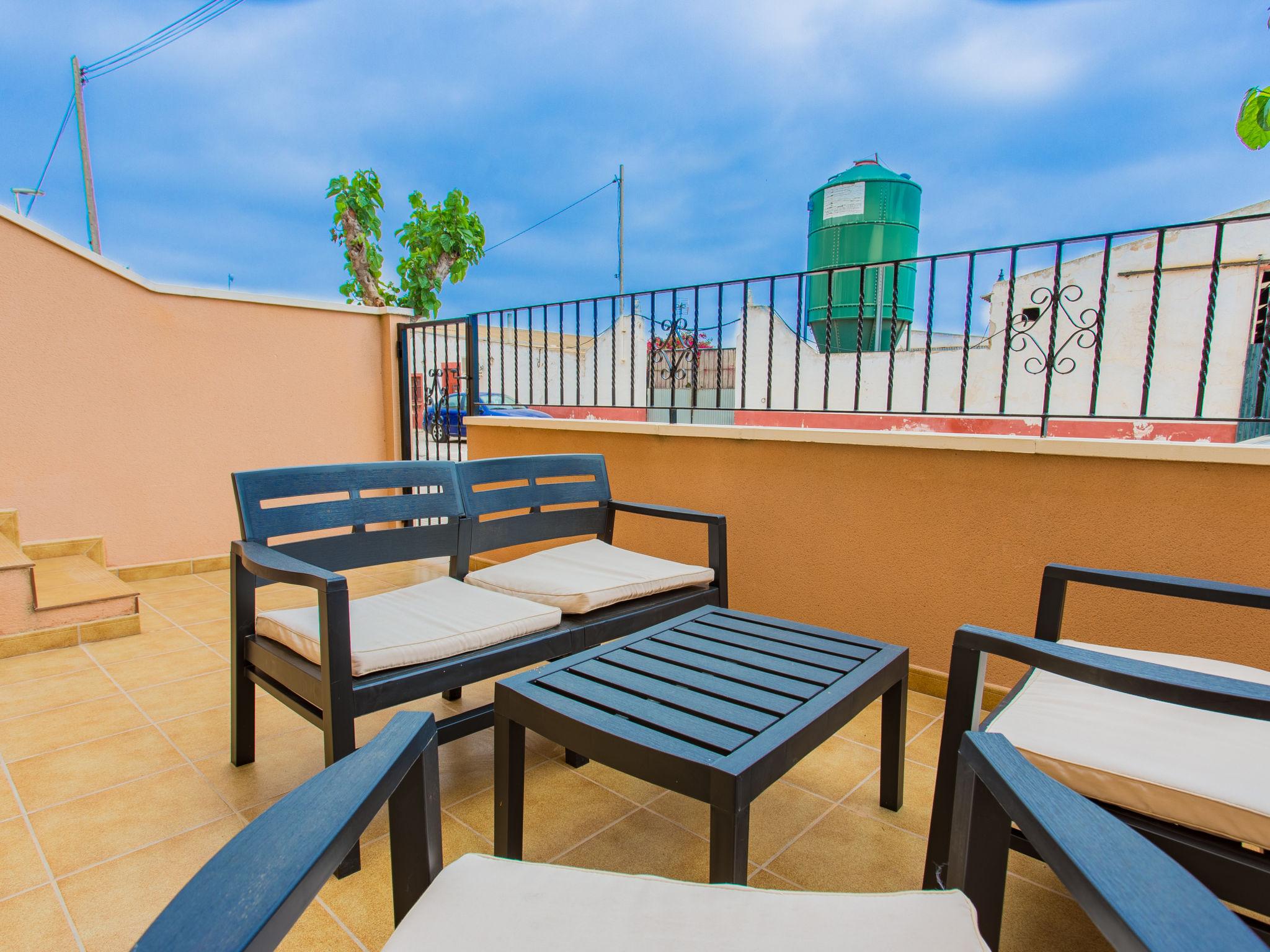 Foto 2 - Apartamento de 2 habitaciones en Los Alcázares con piscina y terraza