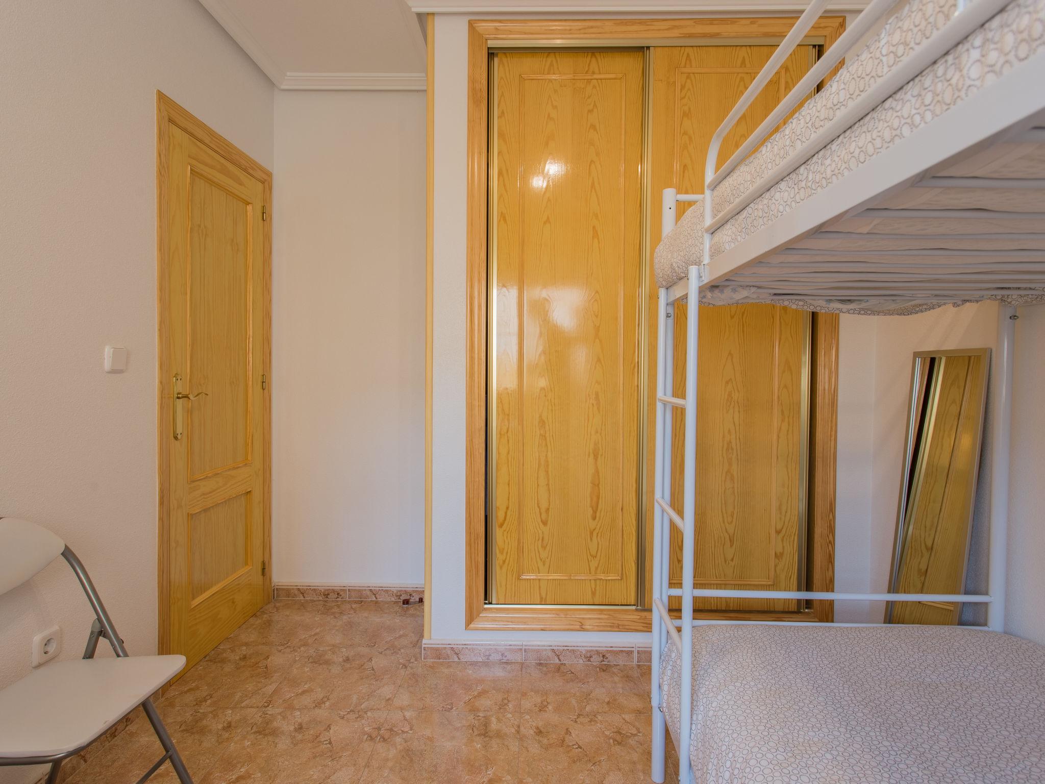 Foto 15 - Appartamento con 2 camere da letto a Los Alcázares con piscina e terrazza
