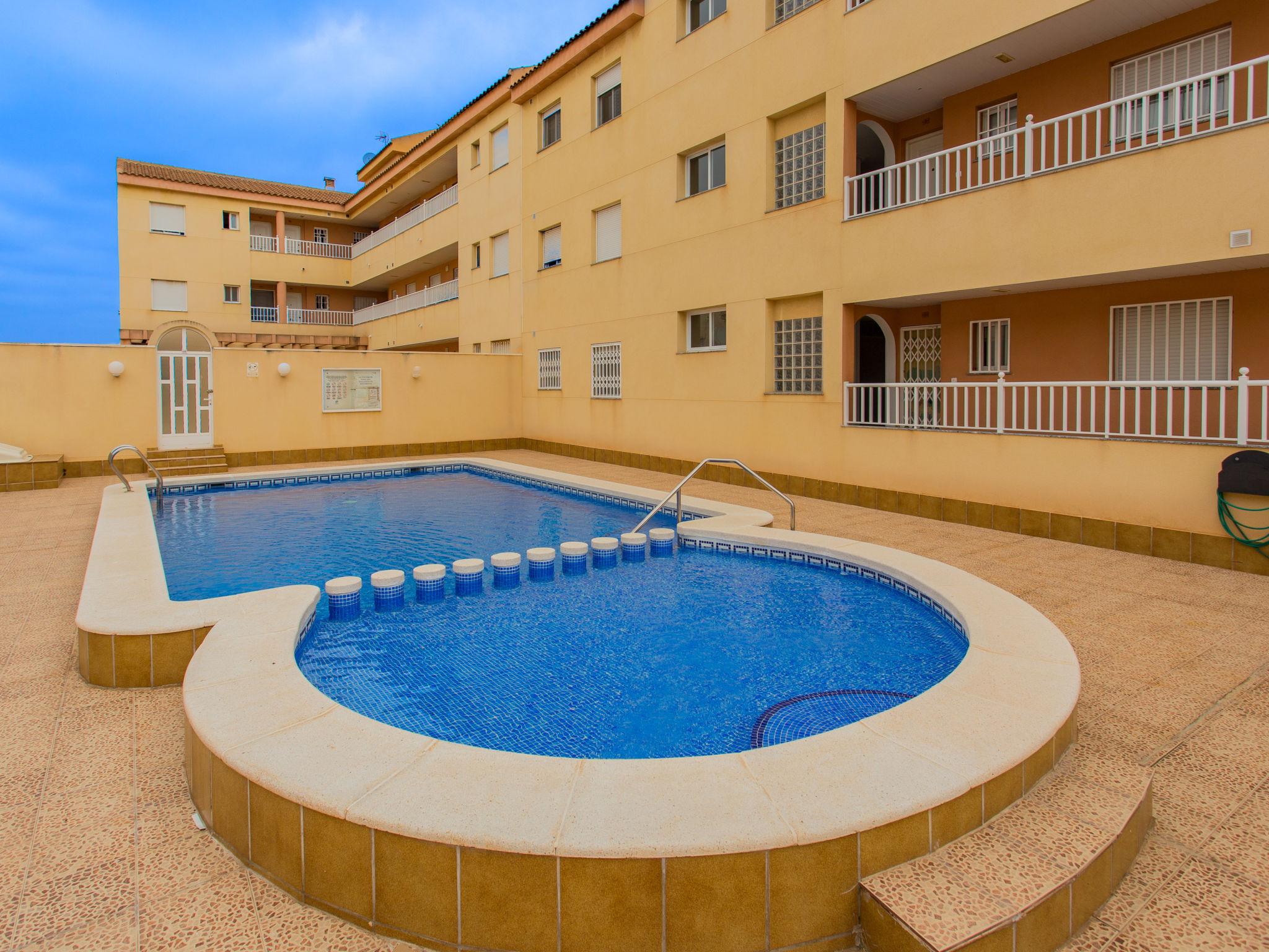 Foto 1 - Appartamento con 2 camere da letto a Los Alcázares con piscina e terrazza