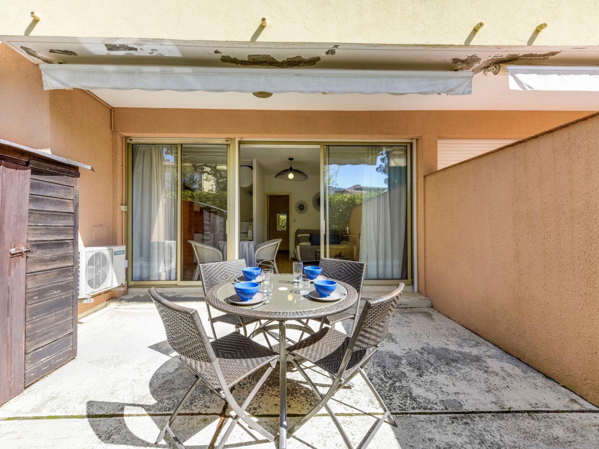 Photo 4 - Appartement en Cavalaire-sur-Mer avec terrasse et vues à la mer